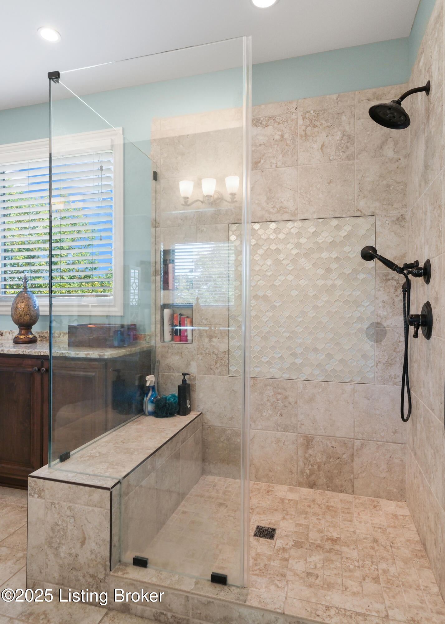 5626 Morningside Dr Property Photo 27