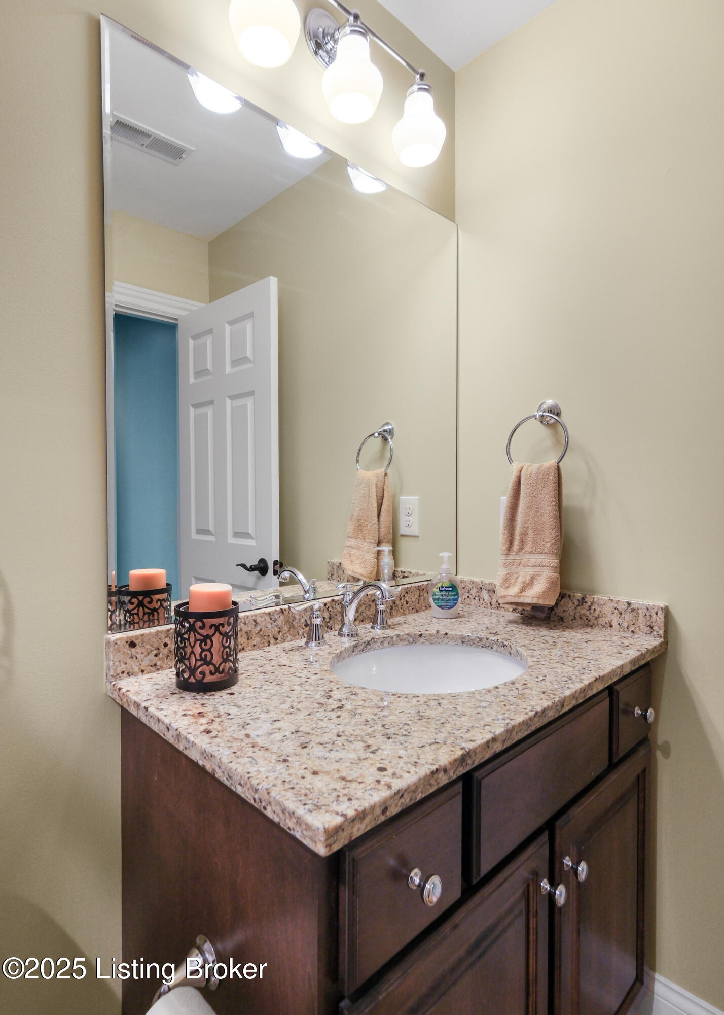 5626 Morningside Dr Property Photo 54