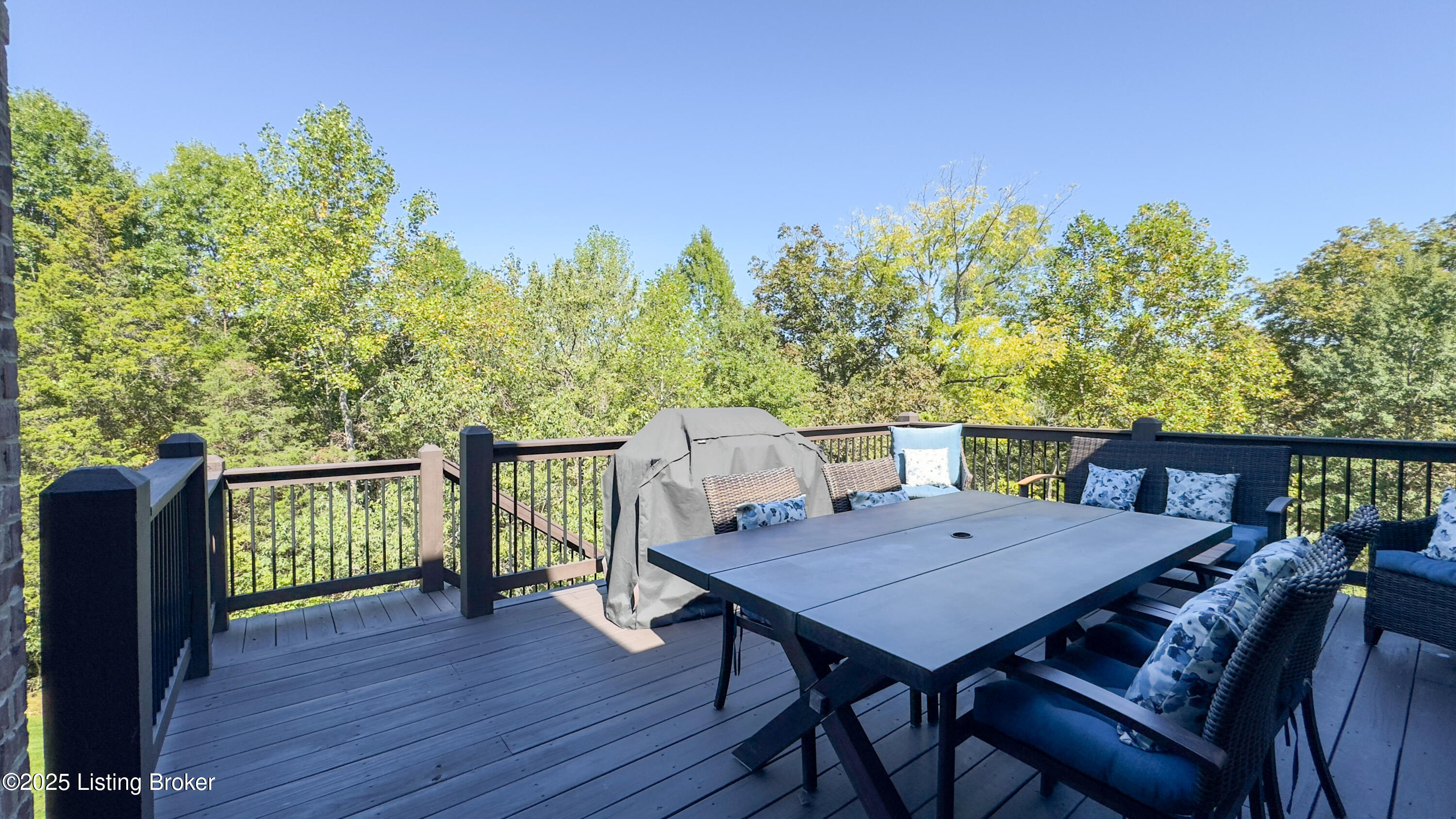 5626 Morningside Dr Property Photo 57