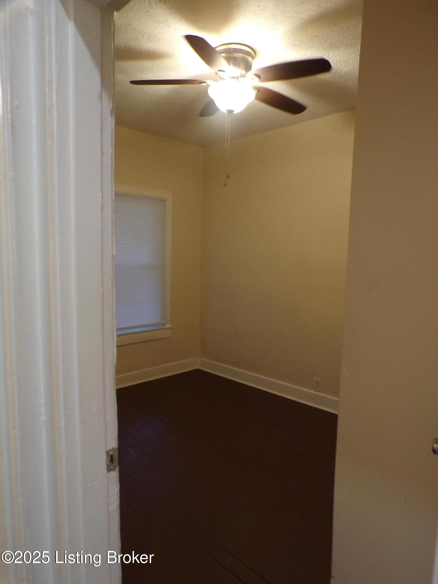 2113 Dumesnil St Property Photo 7