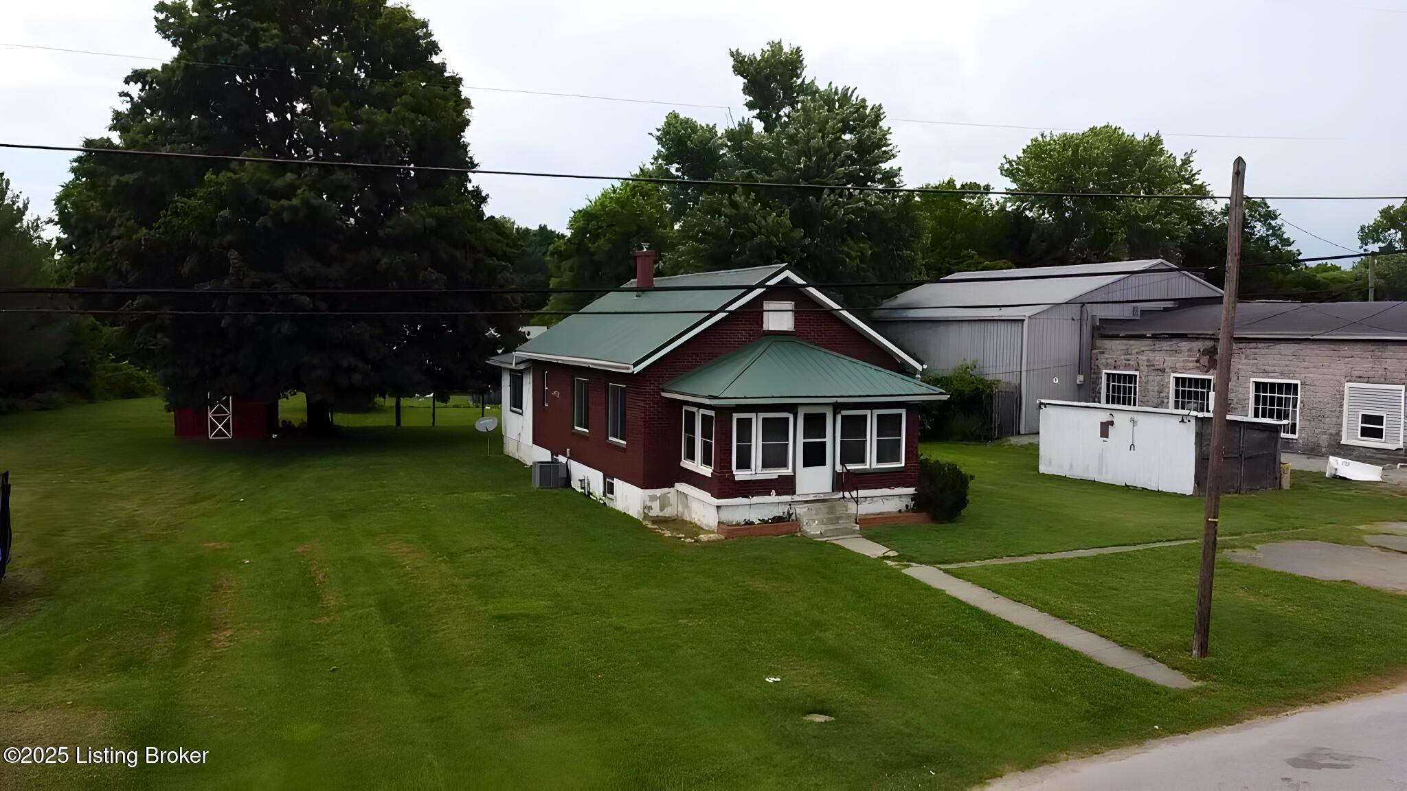 39 Bridge St Property Photo 2
