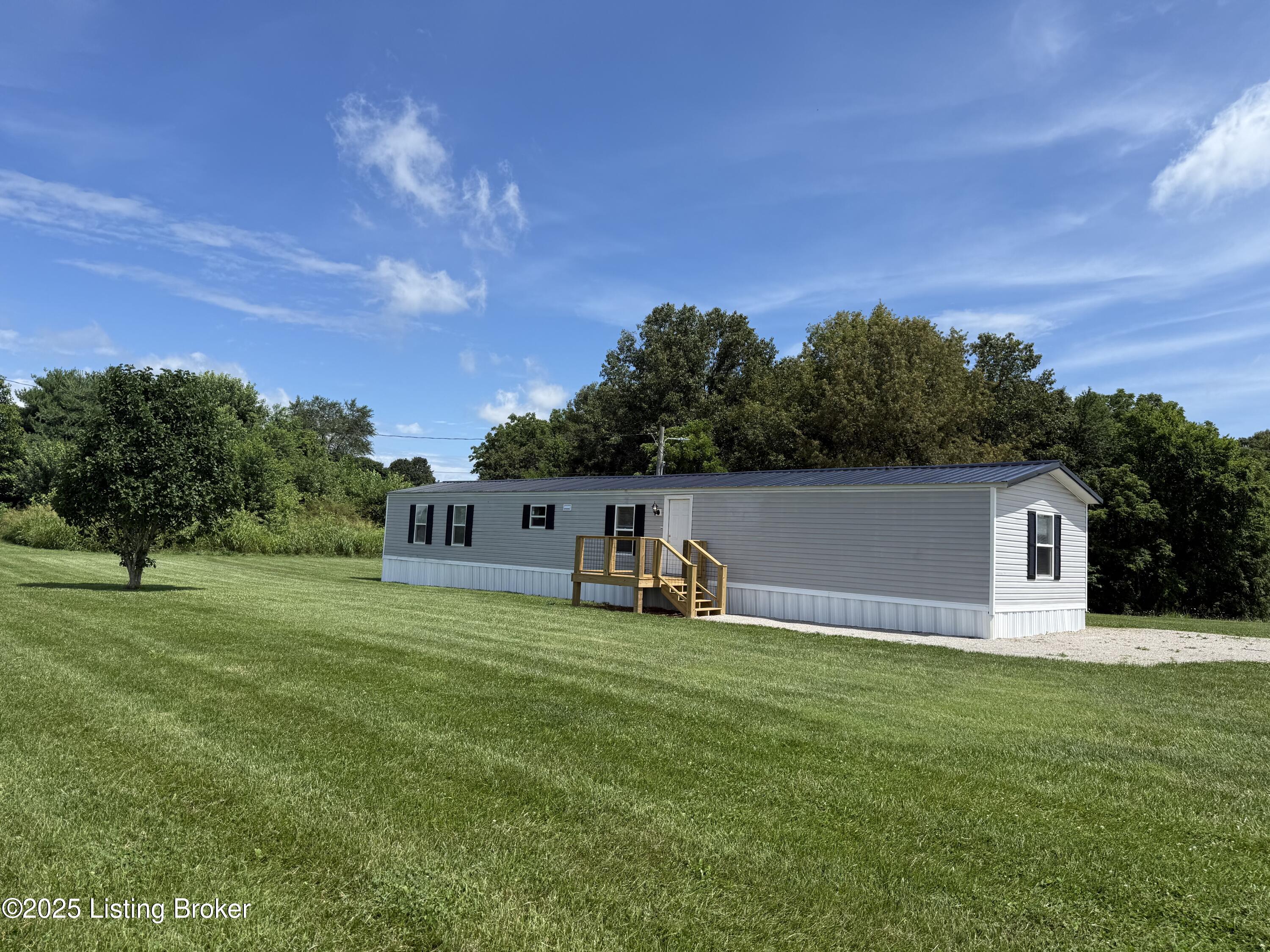 155 Country Lane Ln Property Photo 1