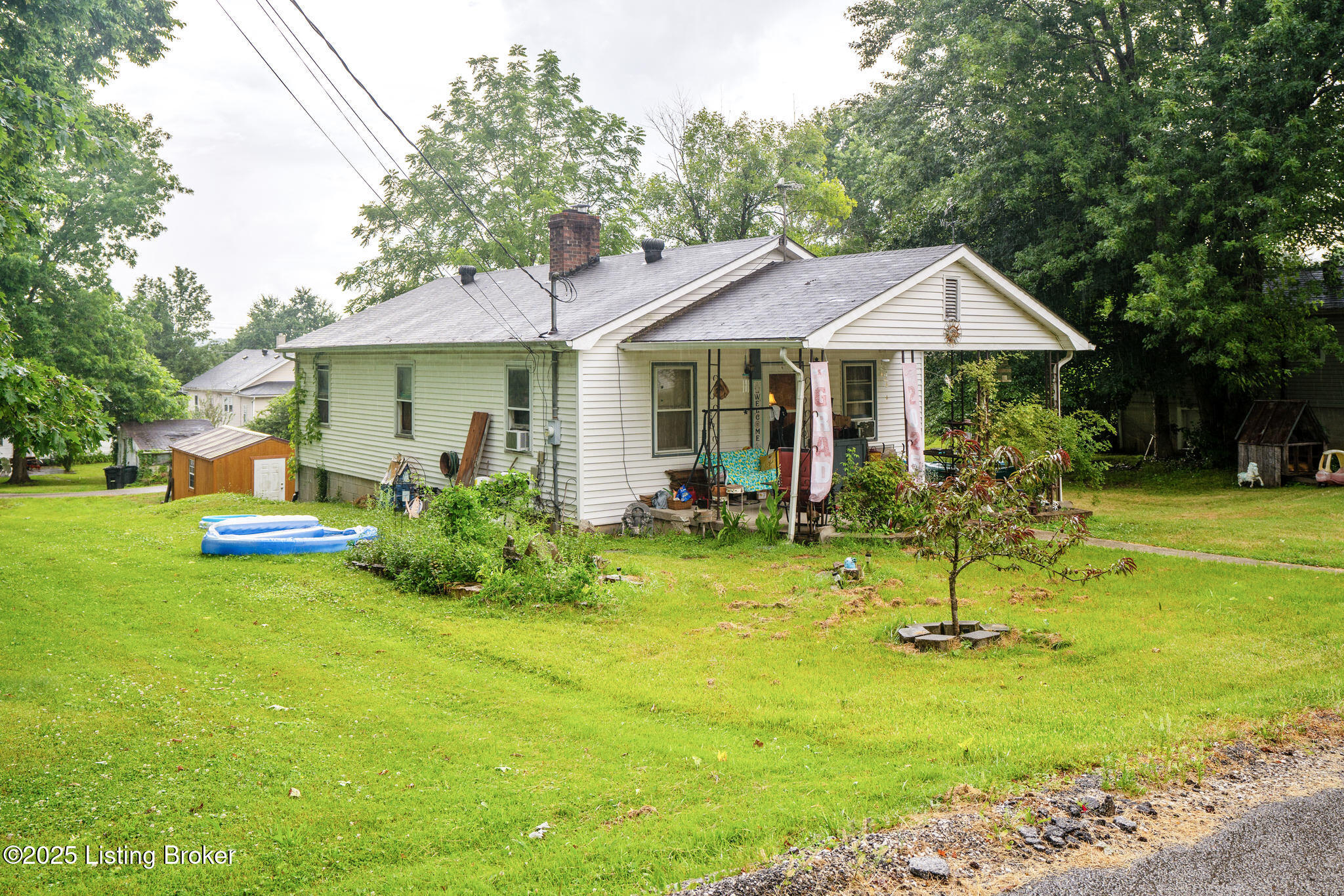 520 Cantrill St Property Photo 1