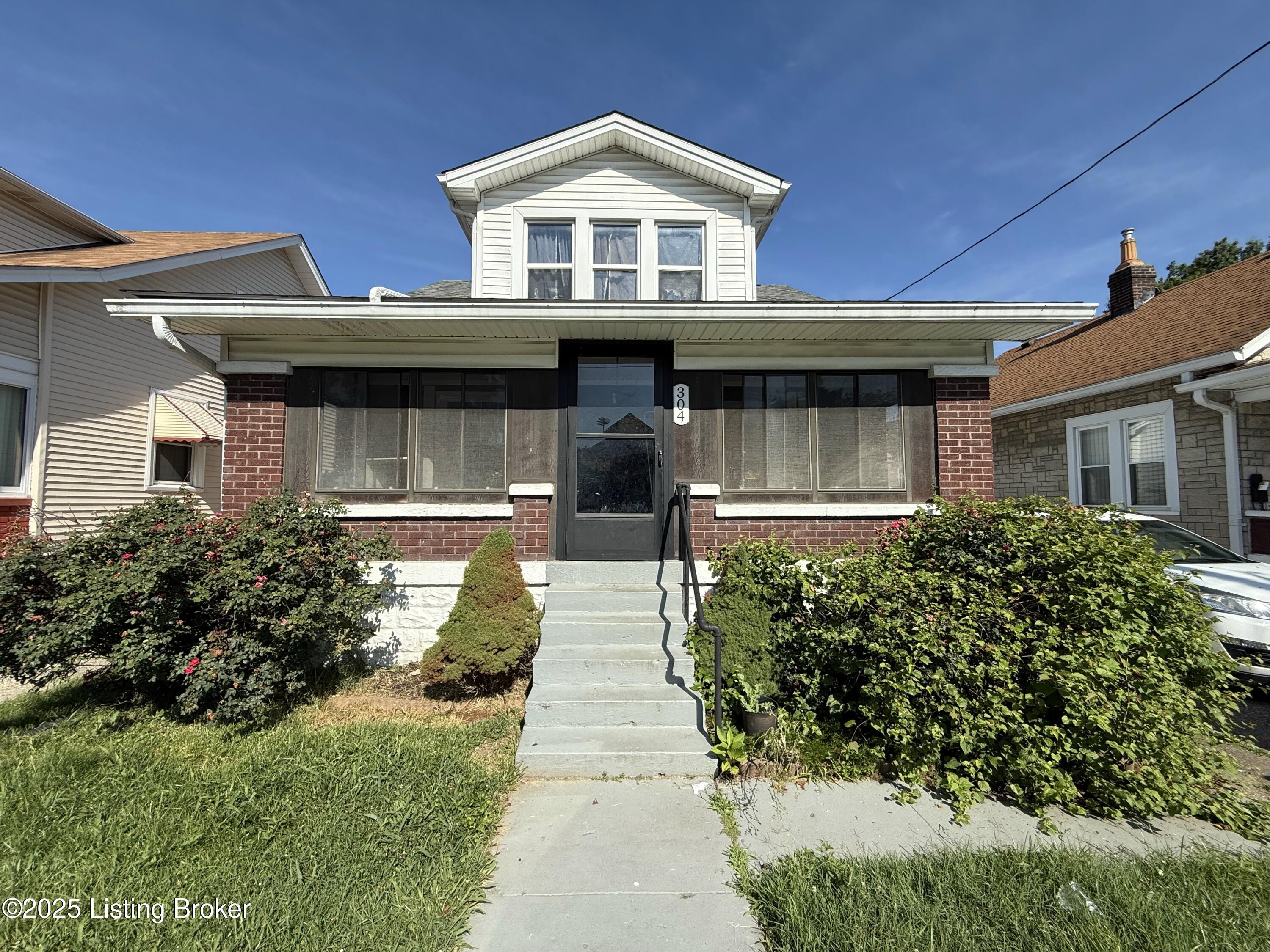 304 S 41st St Property Photo 1
