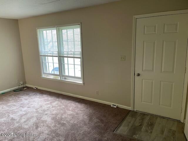 9103 Cedarwood Dr Property Photo 4
