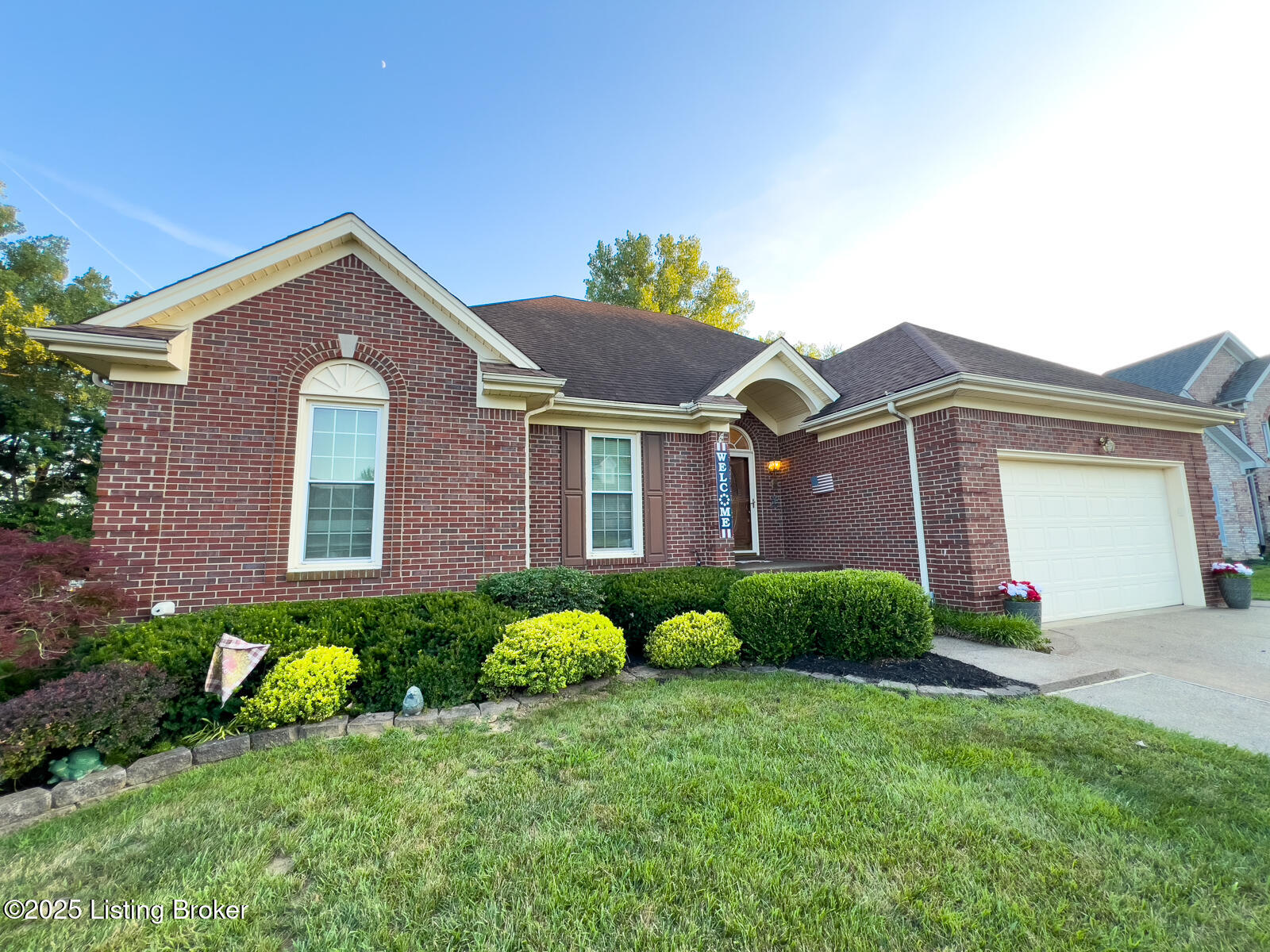 4212 Marseille Dr Property Photo 1