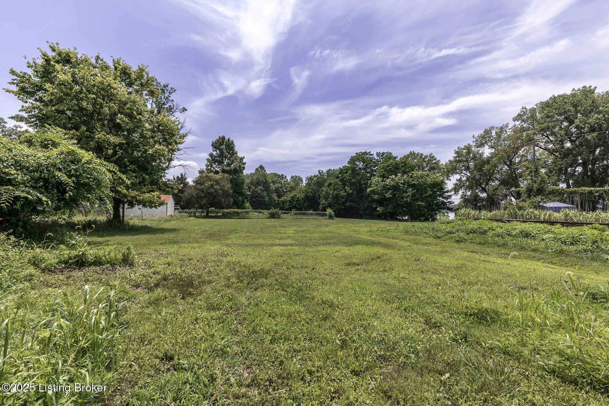 5209 River Rd Property Photo 44