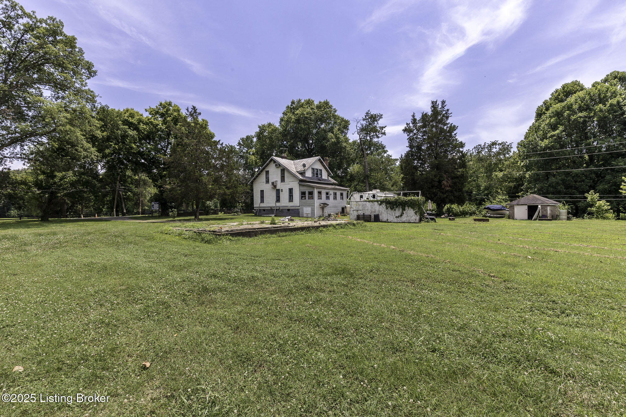 5209 River Rd Property Photo 52