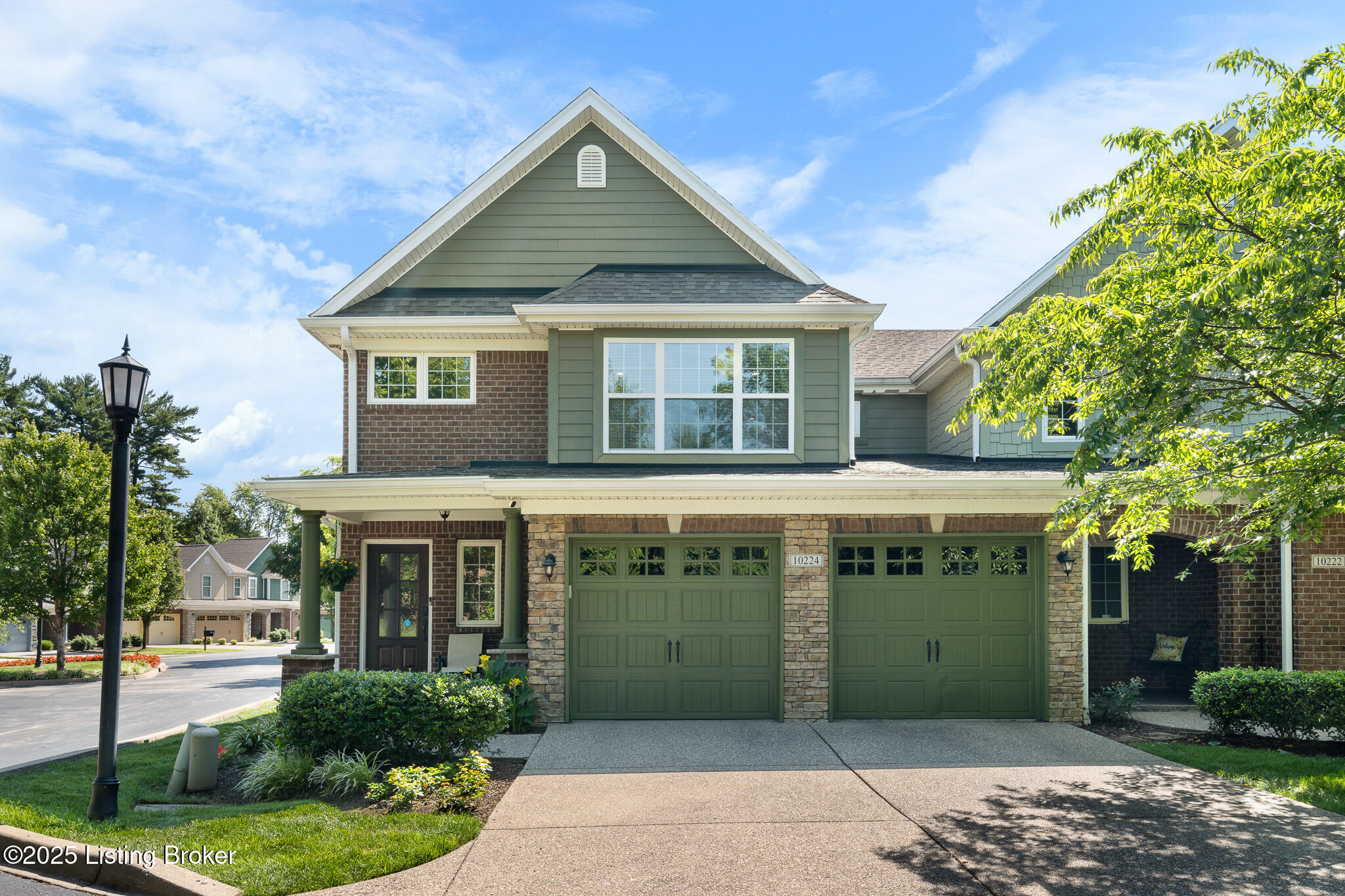 10224 Dorsey Pointe Cir Property Photo 1