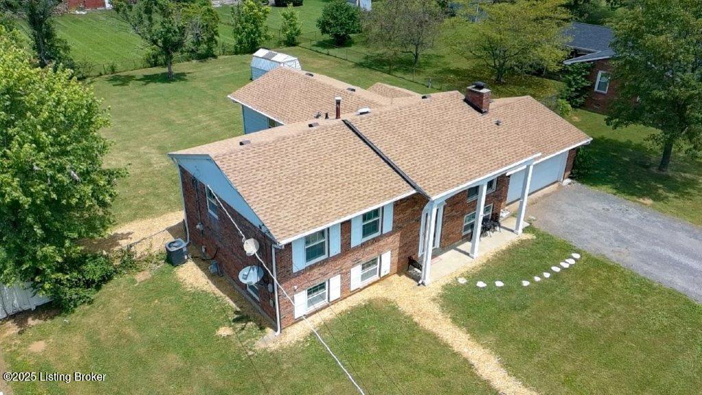 825 Crocus Dr Property Photo 1
