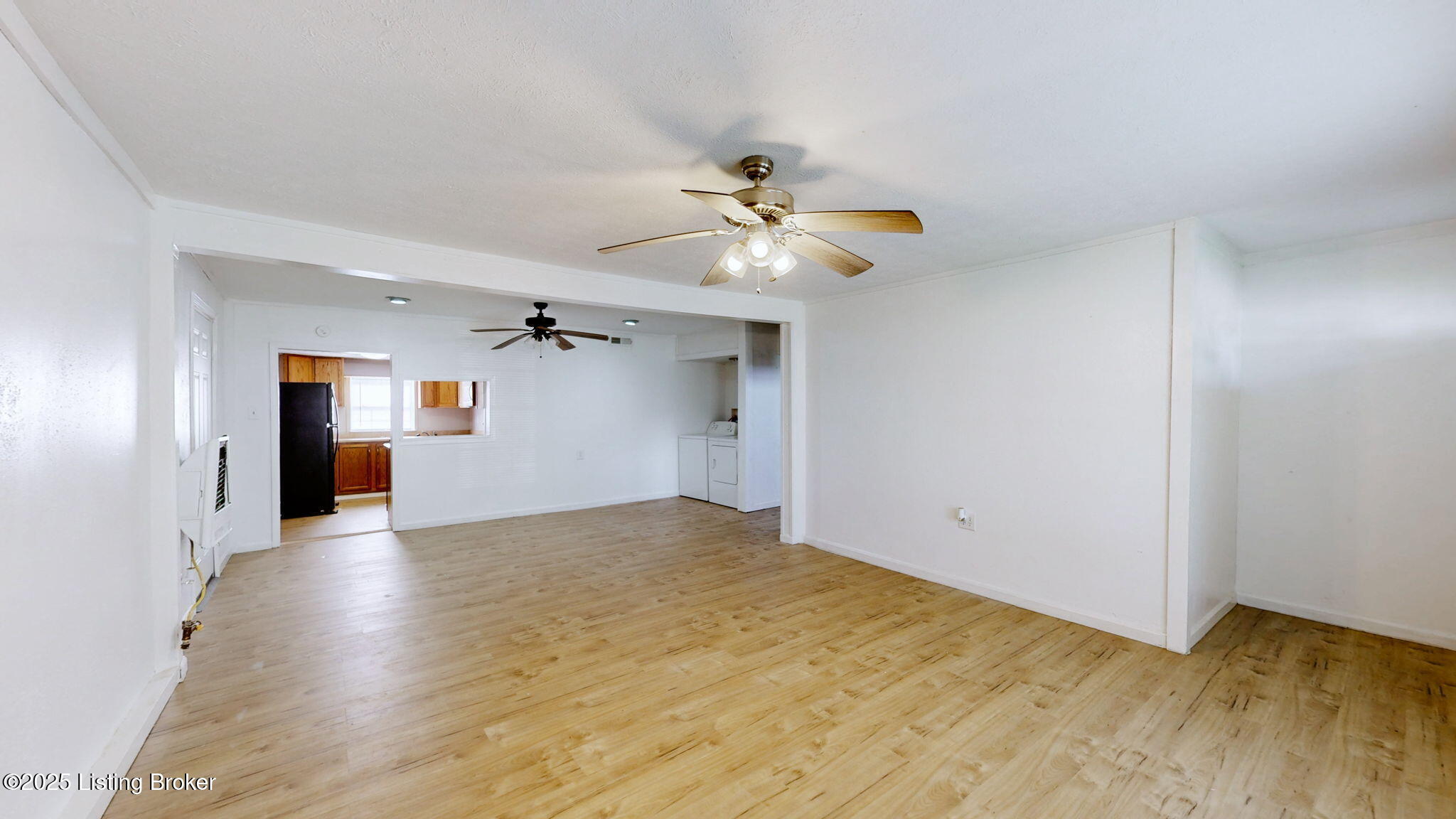 1117 6th St Property Photo 1