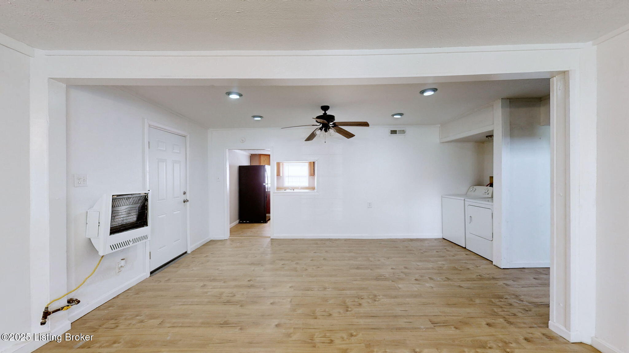 1117 6th St Property Photo 14