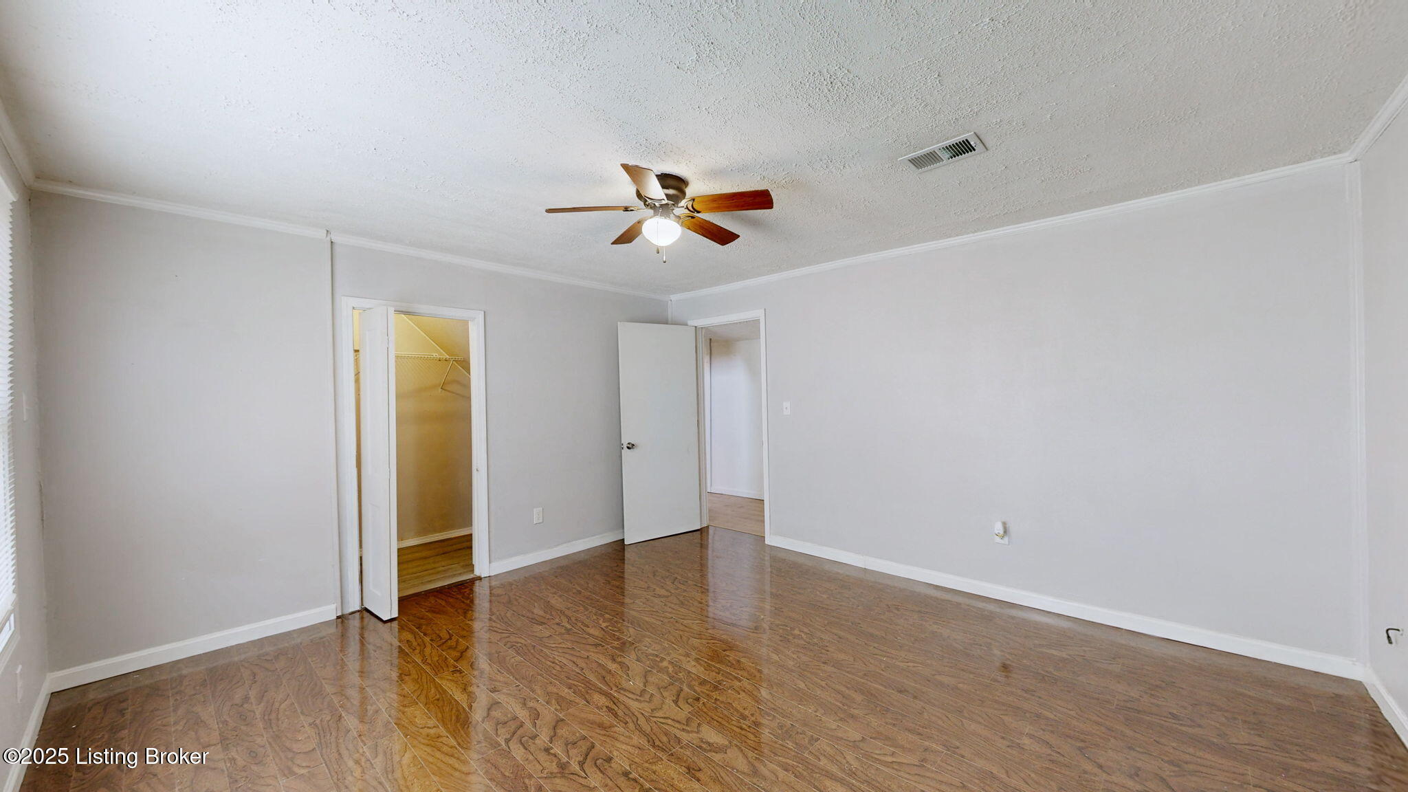 1117 6th St Property Photo 15