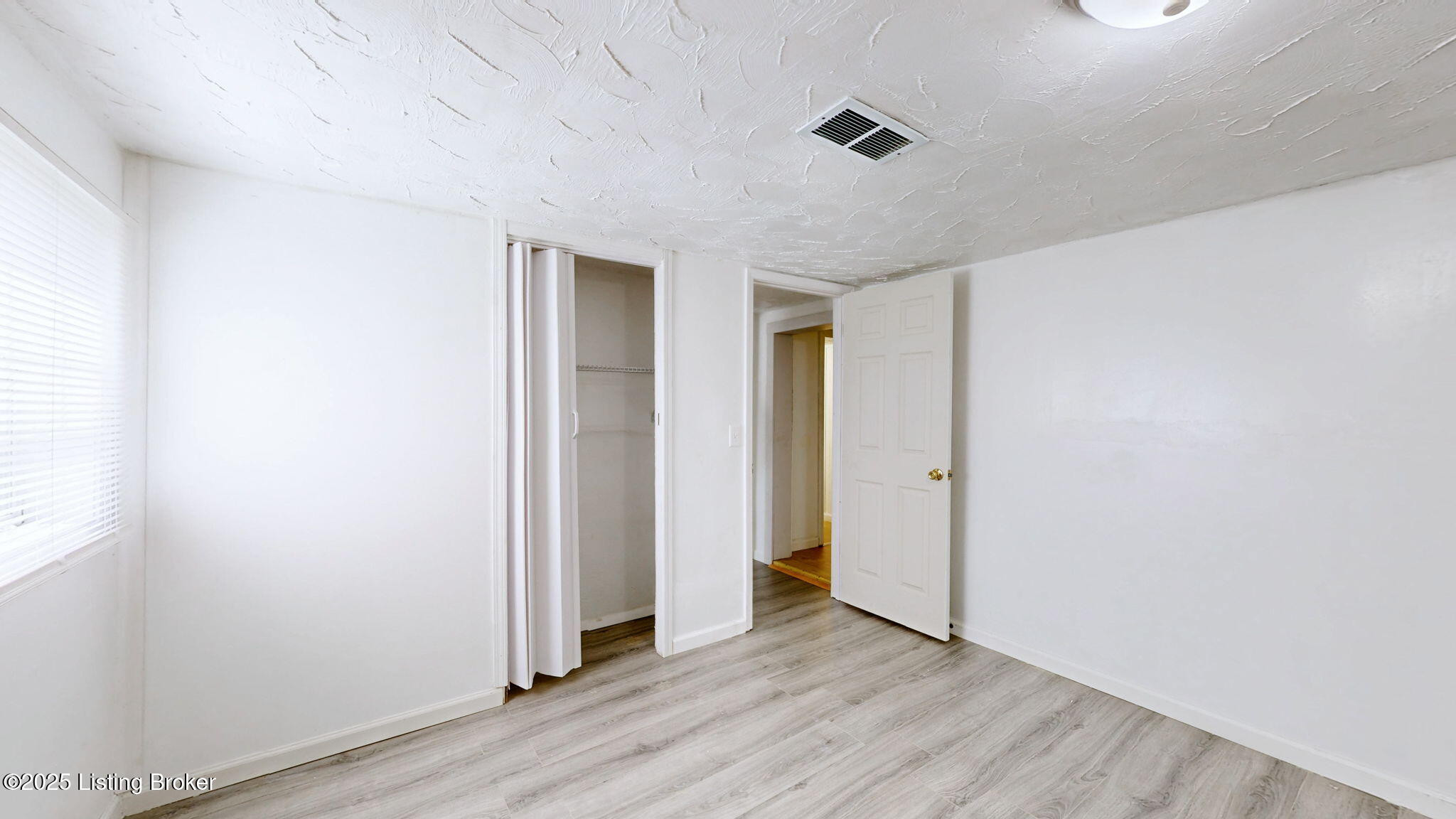 1117 6th St Property Photo 22