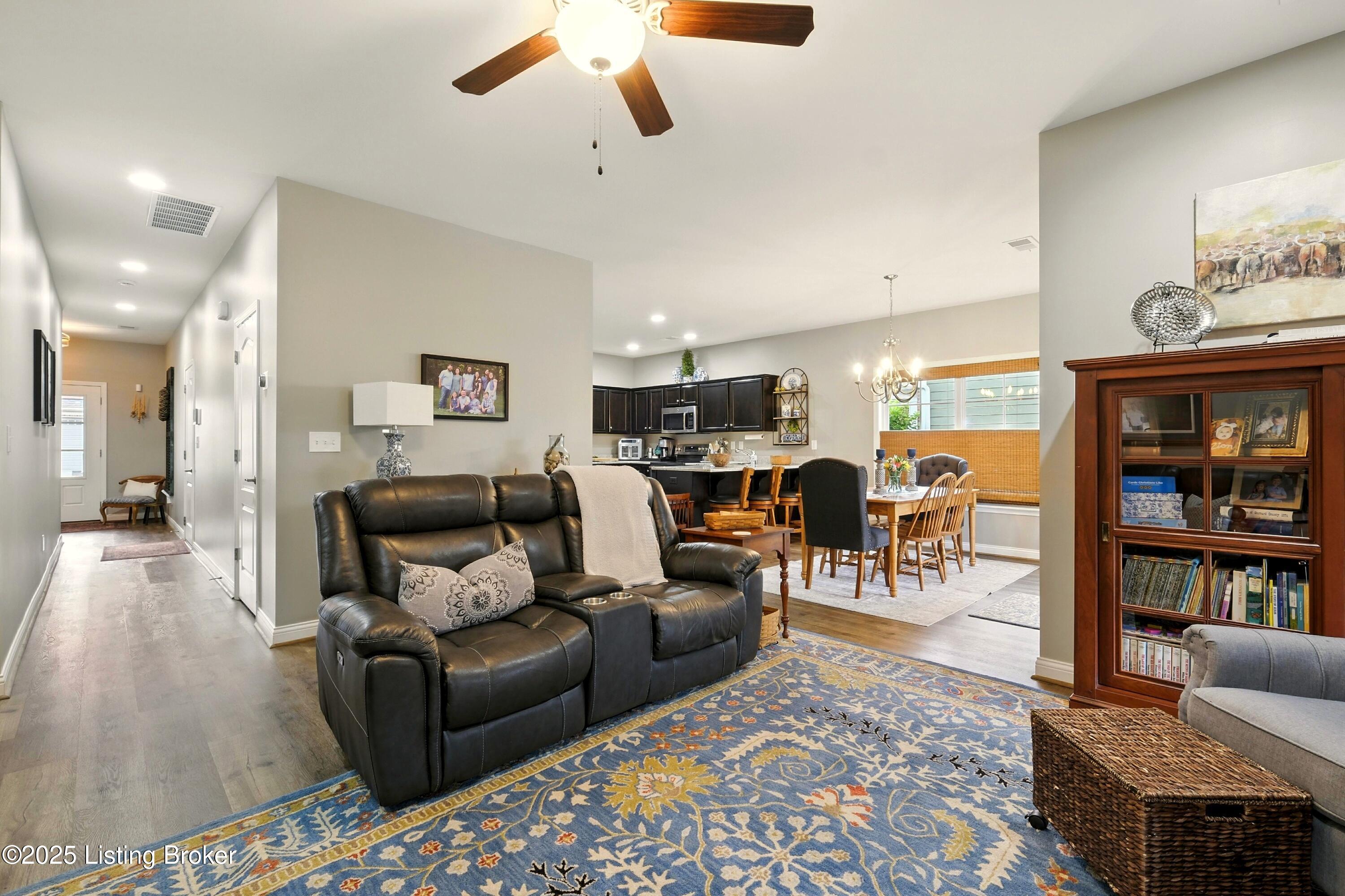 3515 Eastbrook Dr Property Photo 7