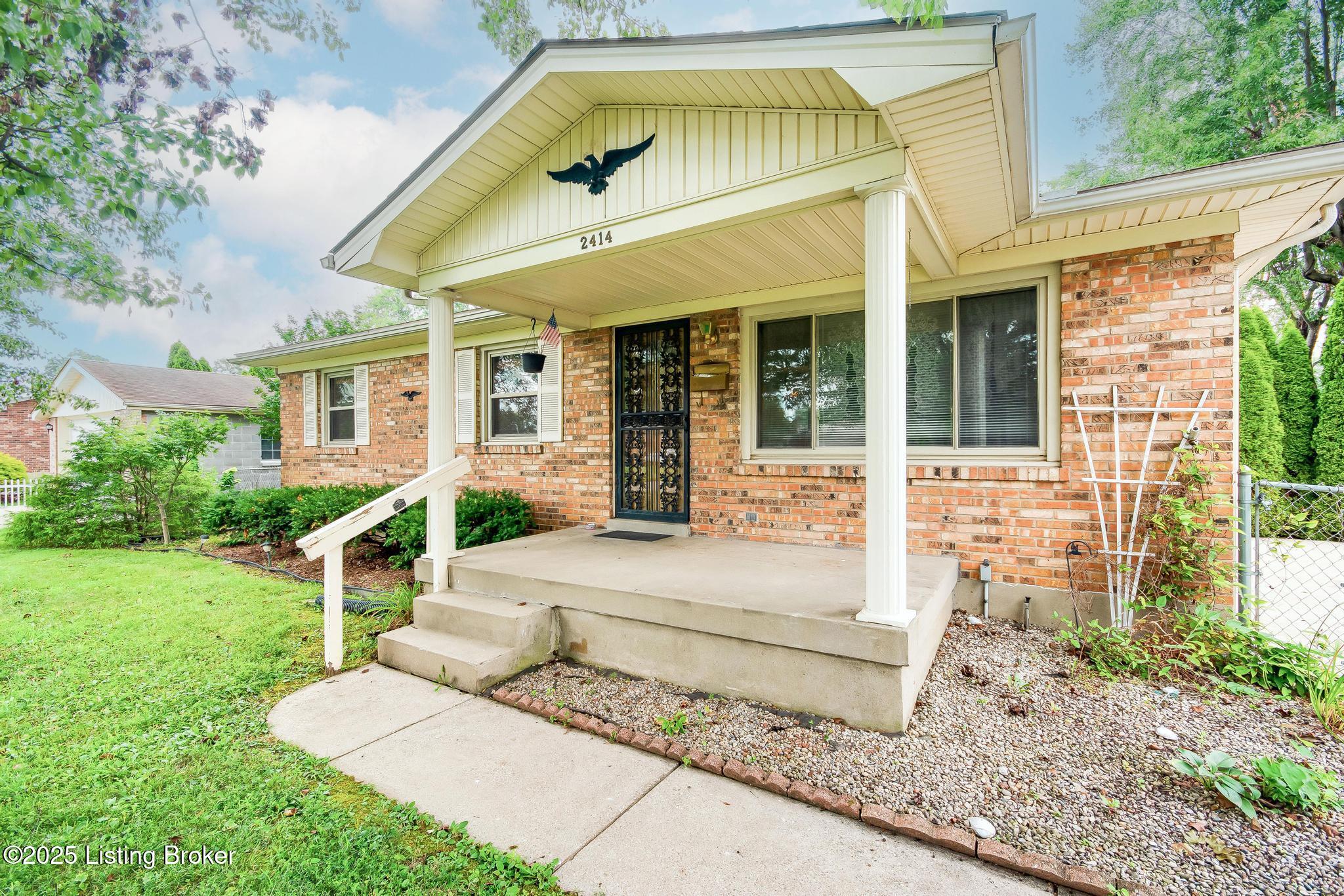 2414 Lorene Ave Property Photo 1