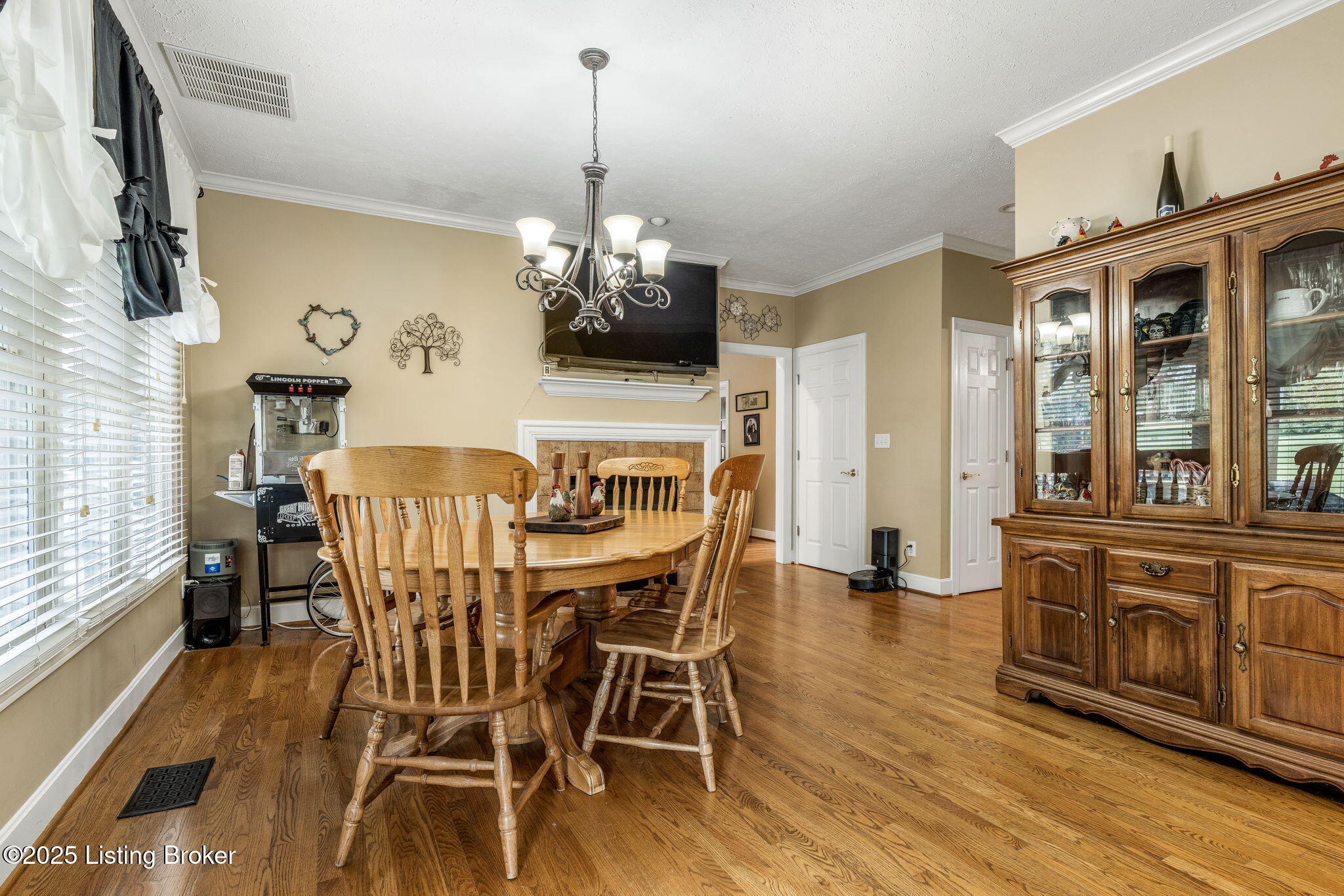 1622 Kamer Dr Property Photo 9