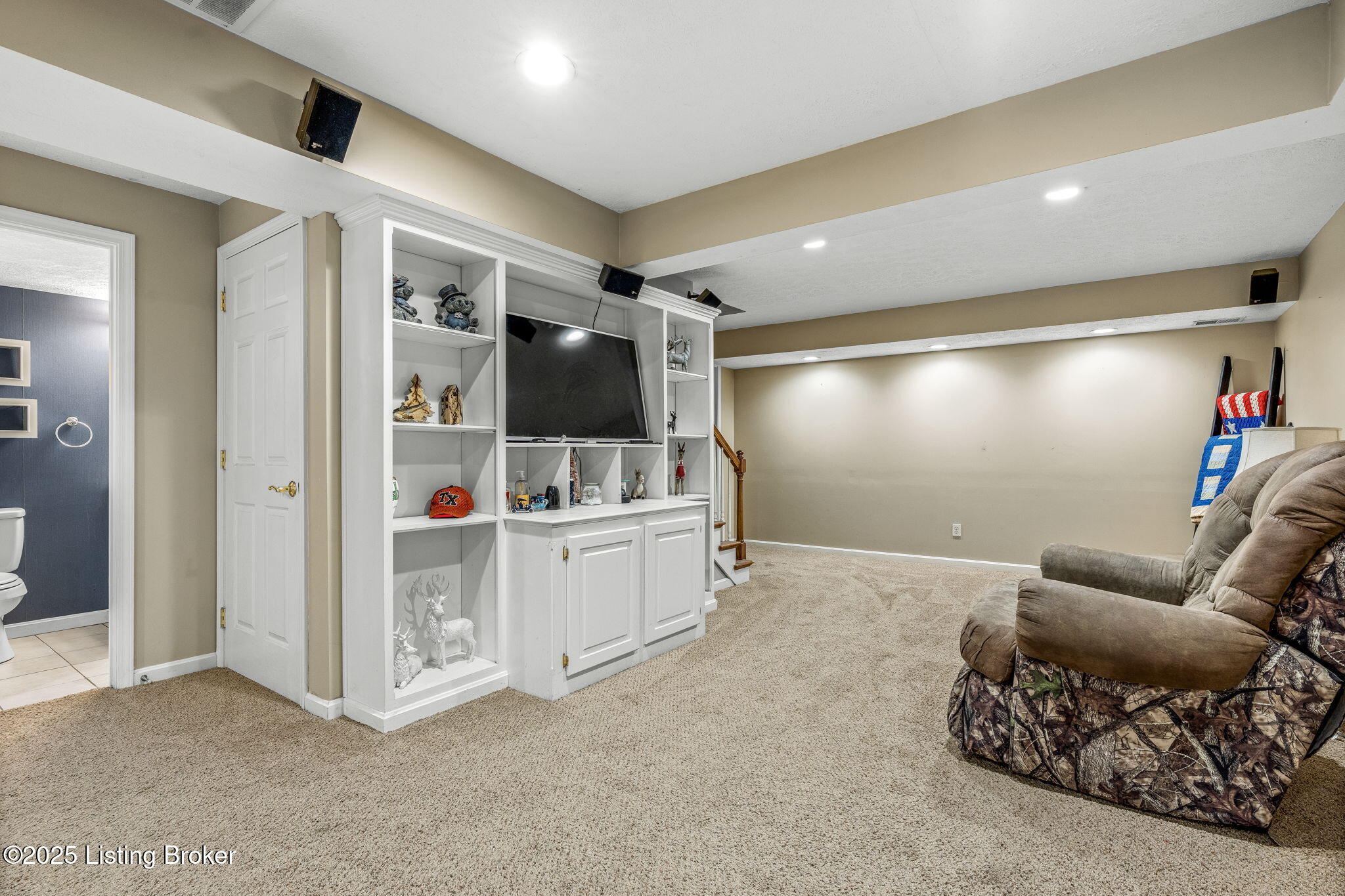 1622 Kamer Dr Property Photo 41