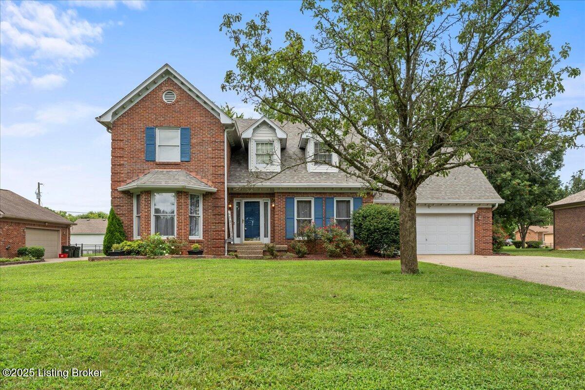 375 Colonial Dr Property Photo 1