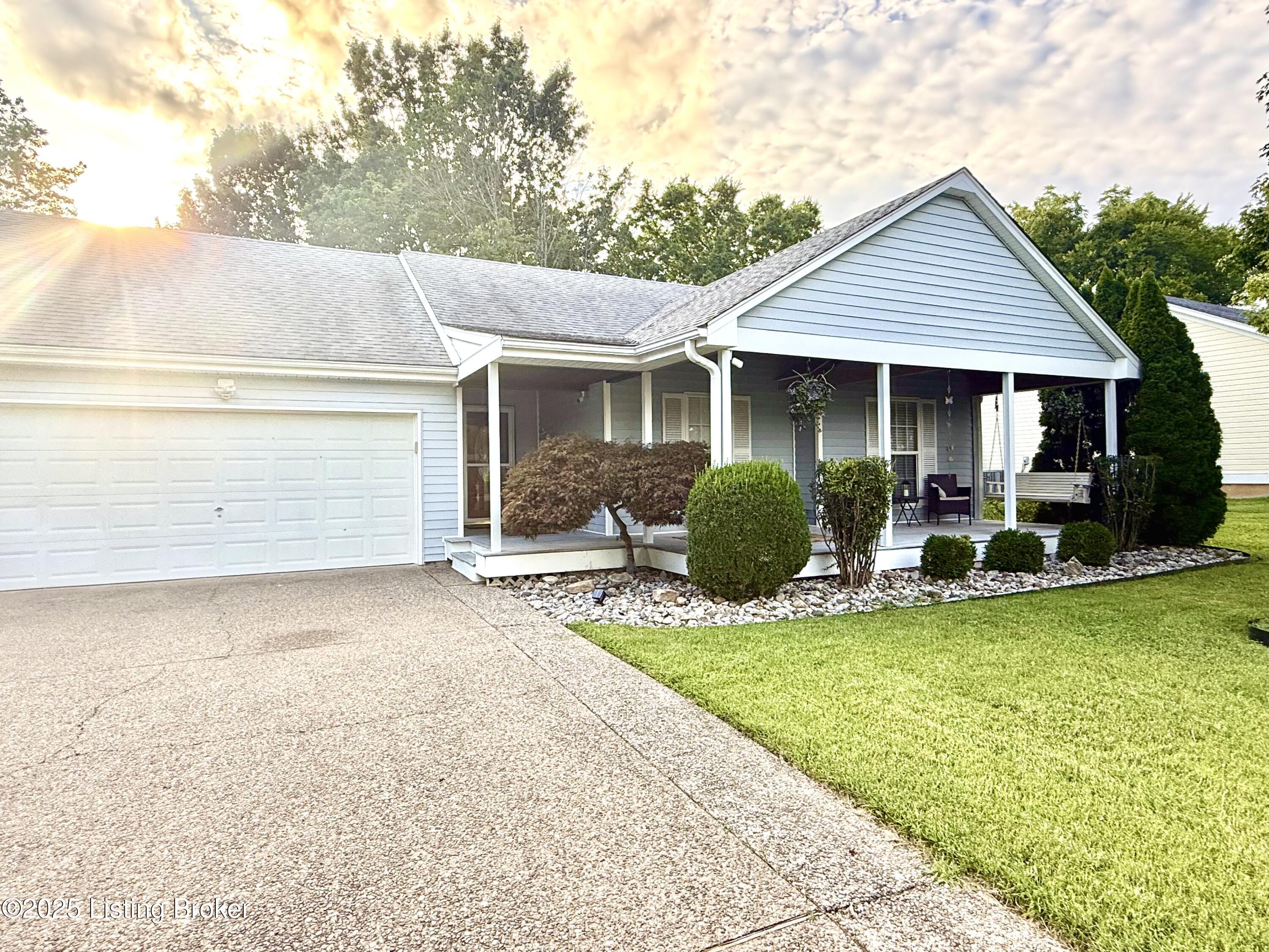 6511 Five Forks Dr Property Photo 1