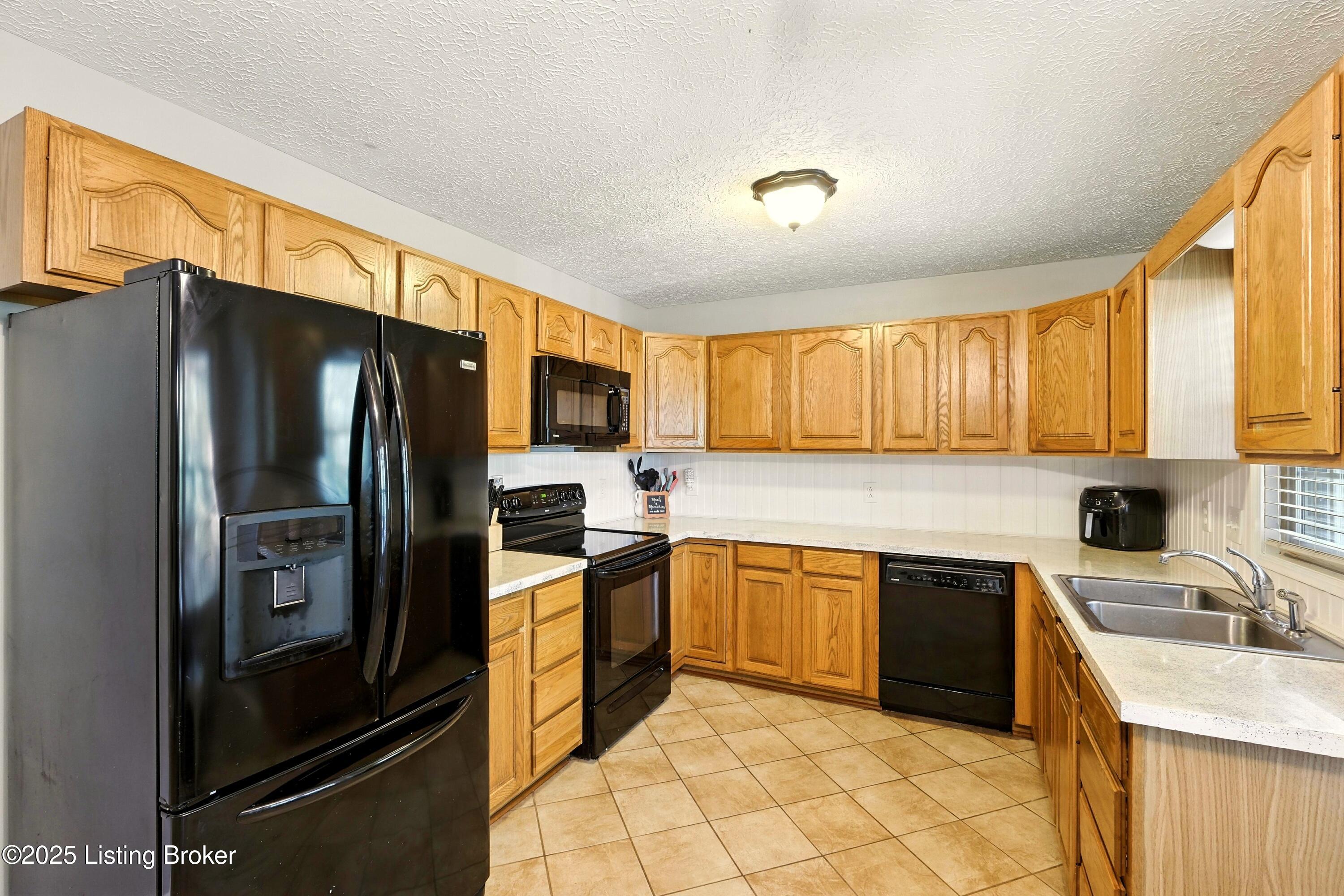 2381 Ridge Crest Dr Ne Property Photo 9