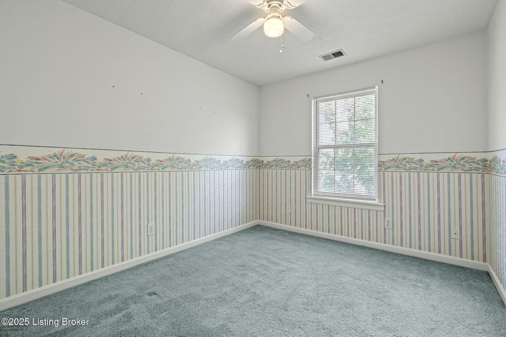 233 Washington Cir Property Photo 23