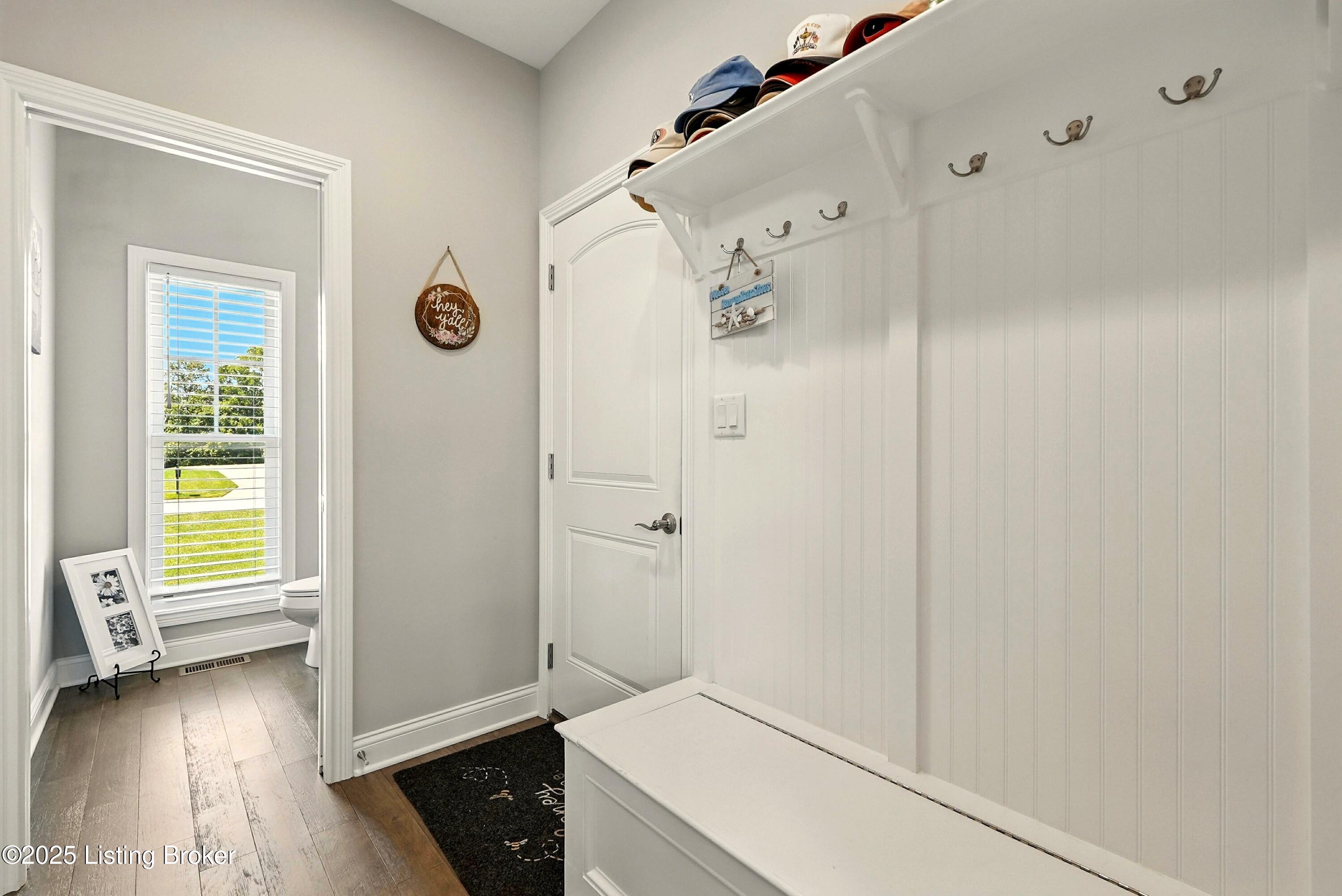7387 Grand Oaks Dr Property Photo 13