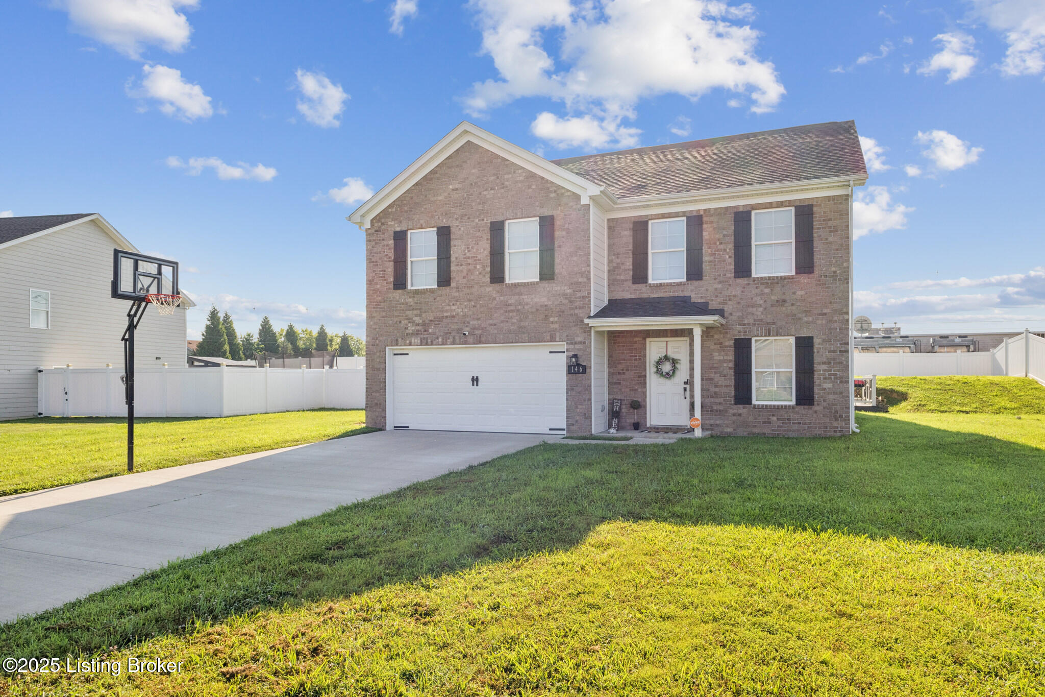146 Spring Lake Ln Property Photo 4