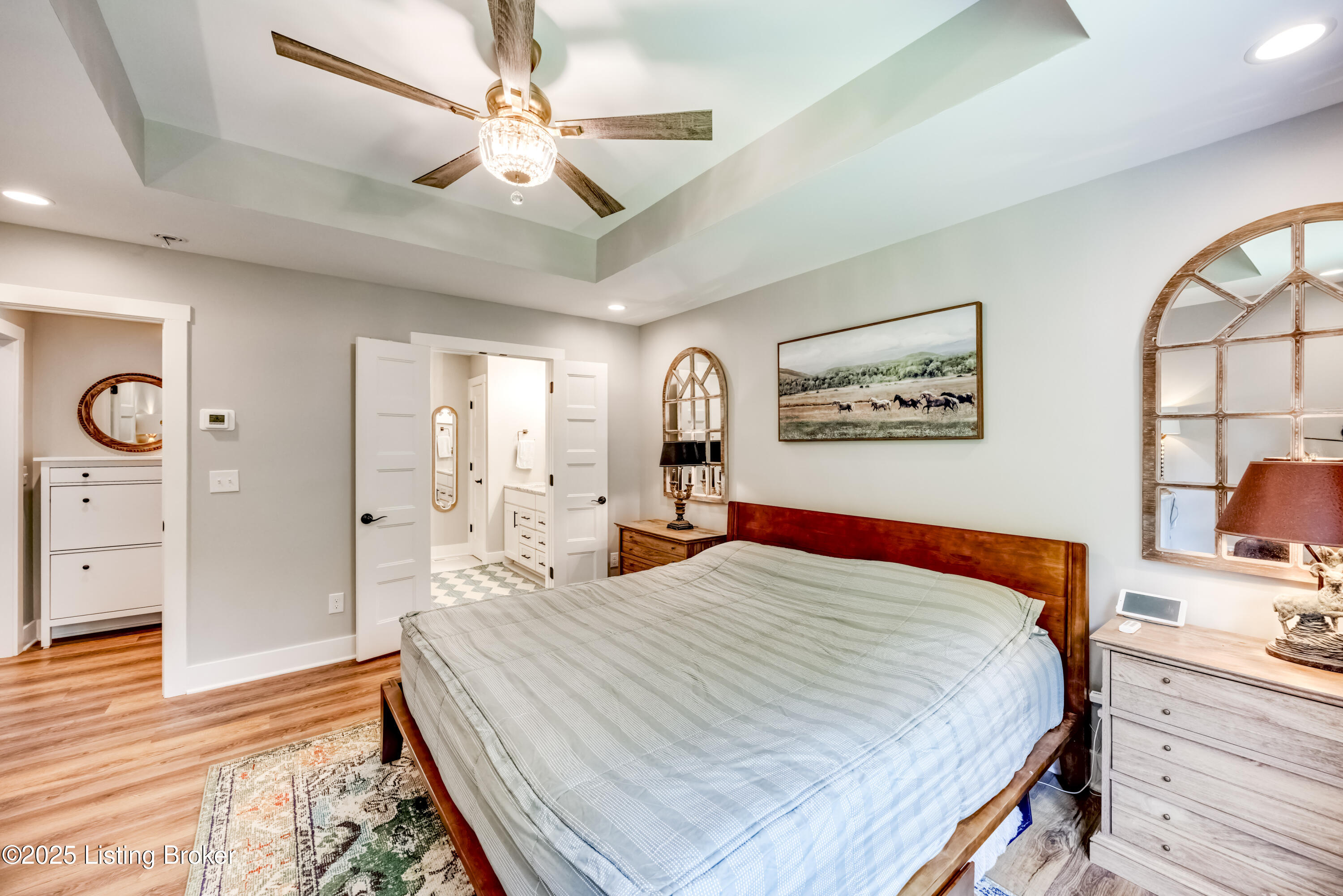 7105 Hollow Oak Ct Property Photo 24