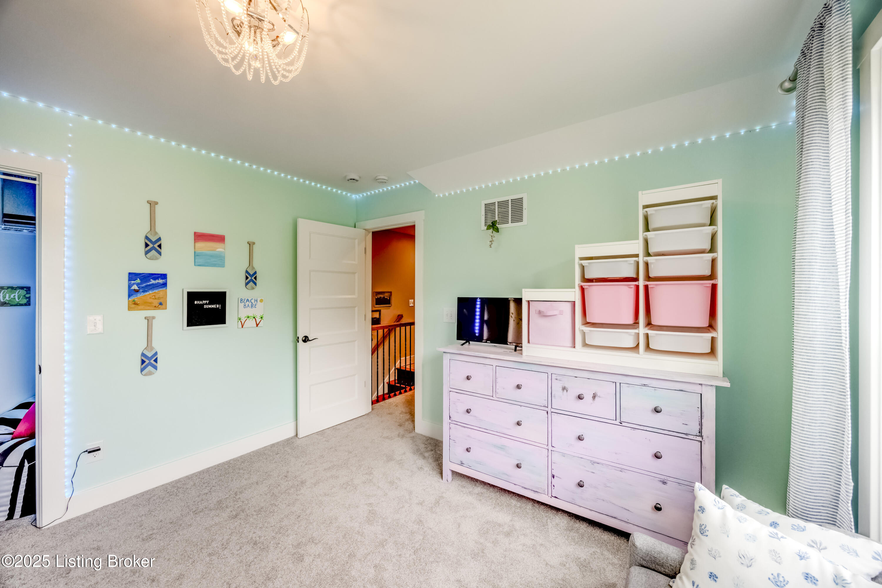 7105 Hollow Oak Ct Property Photo 41