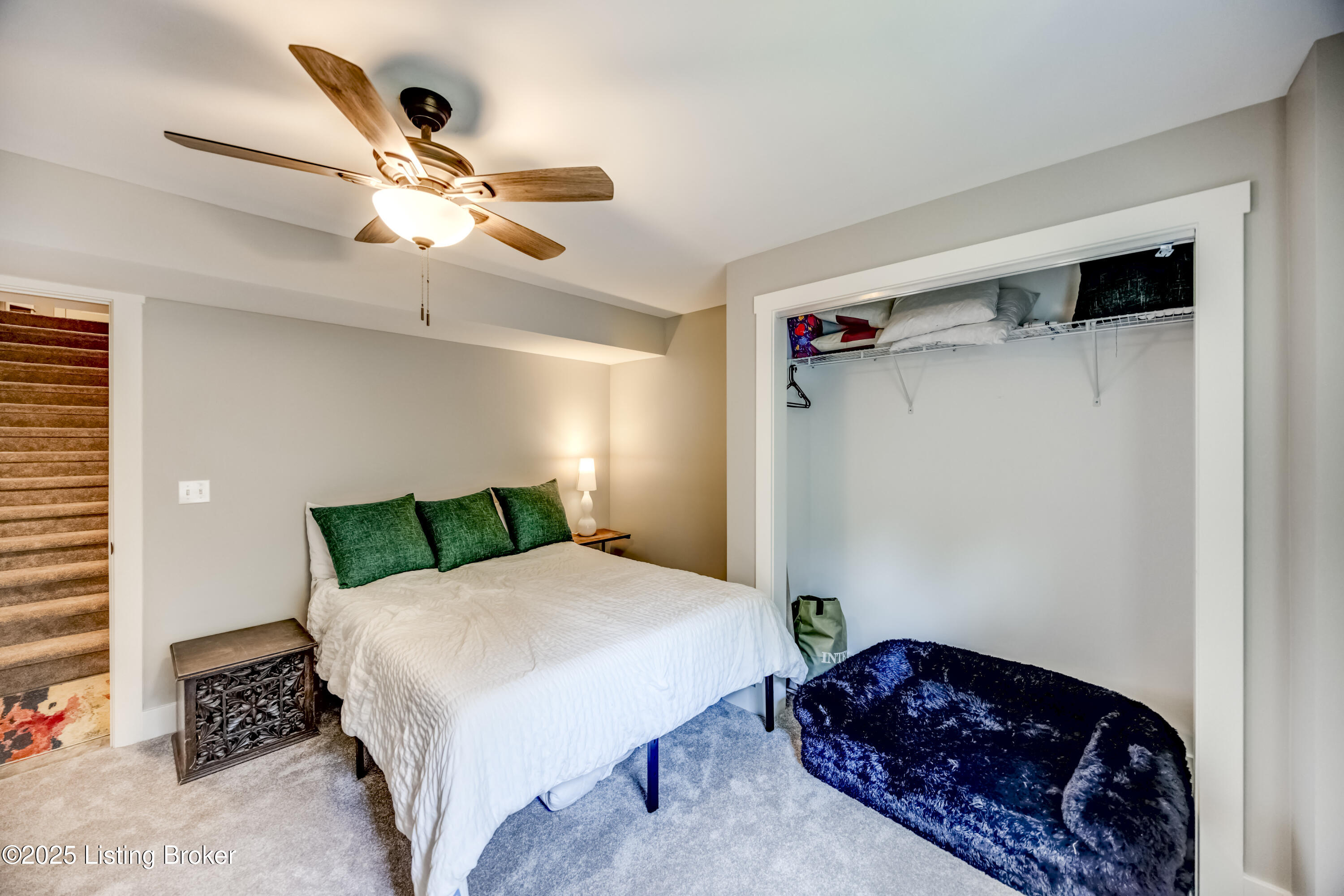 7105 Hollow Oak Ct Property Photo 45