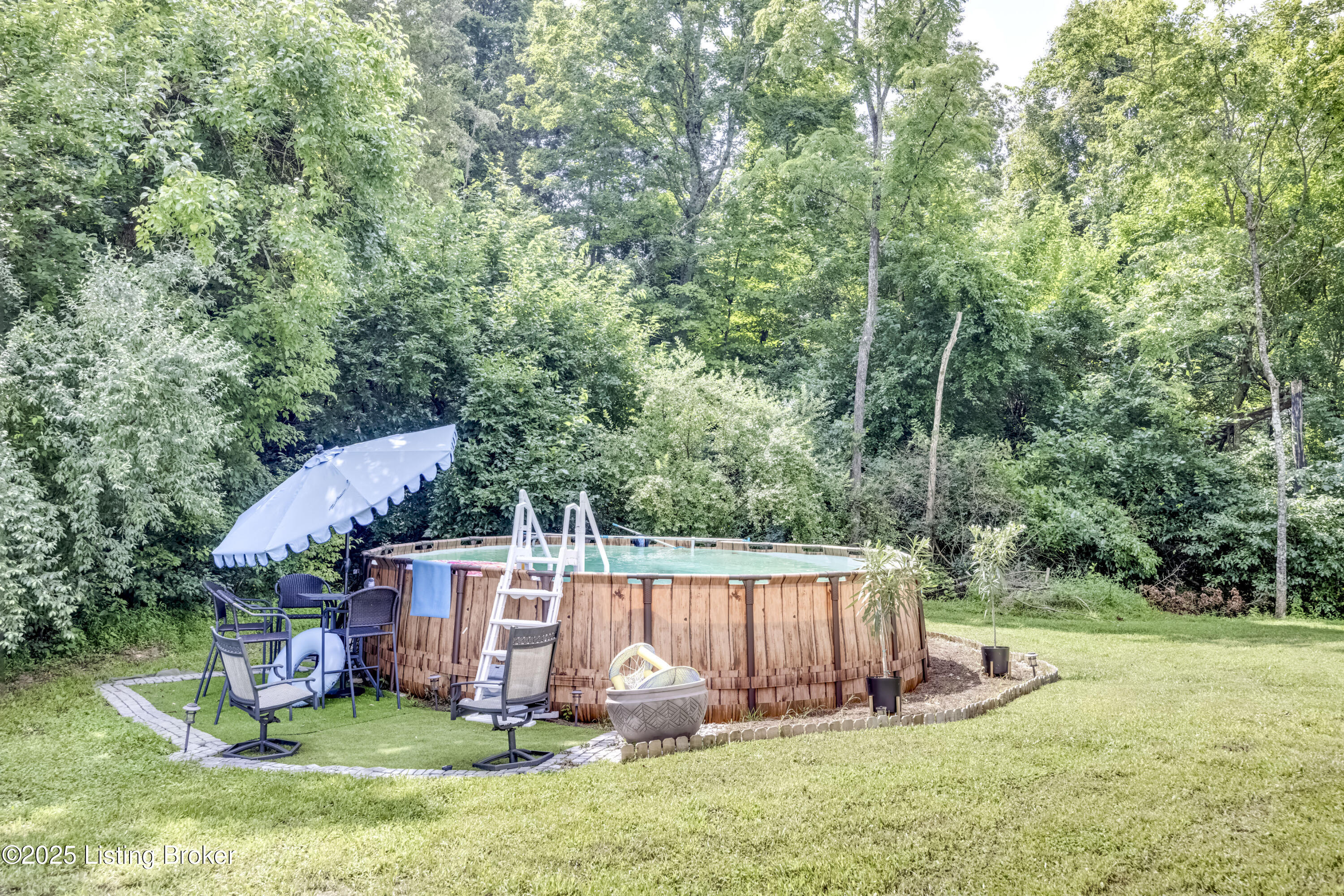 7105 Hollow Oak Ct Property Photo 58