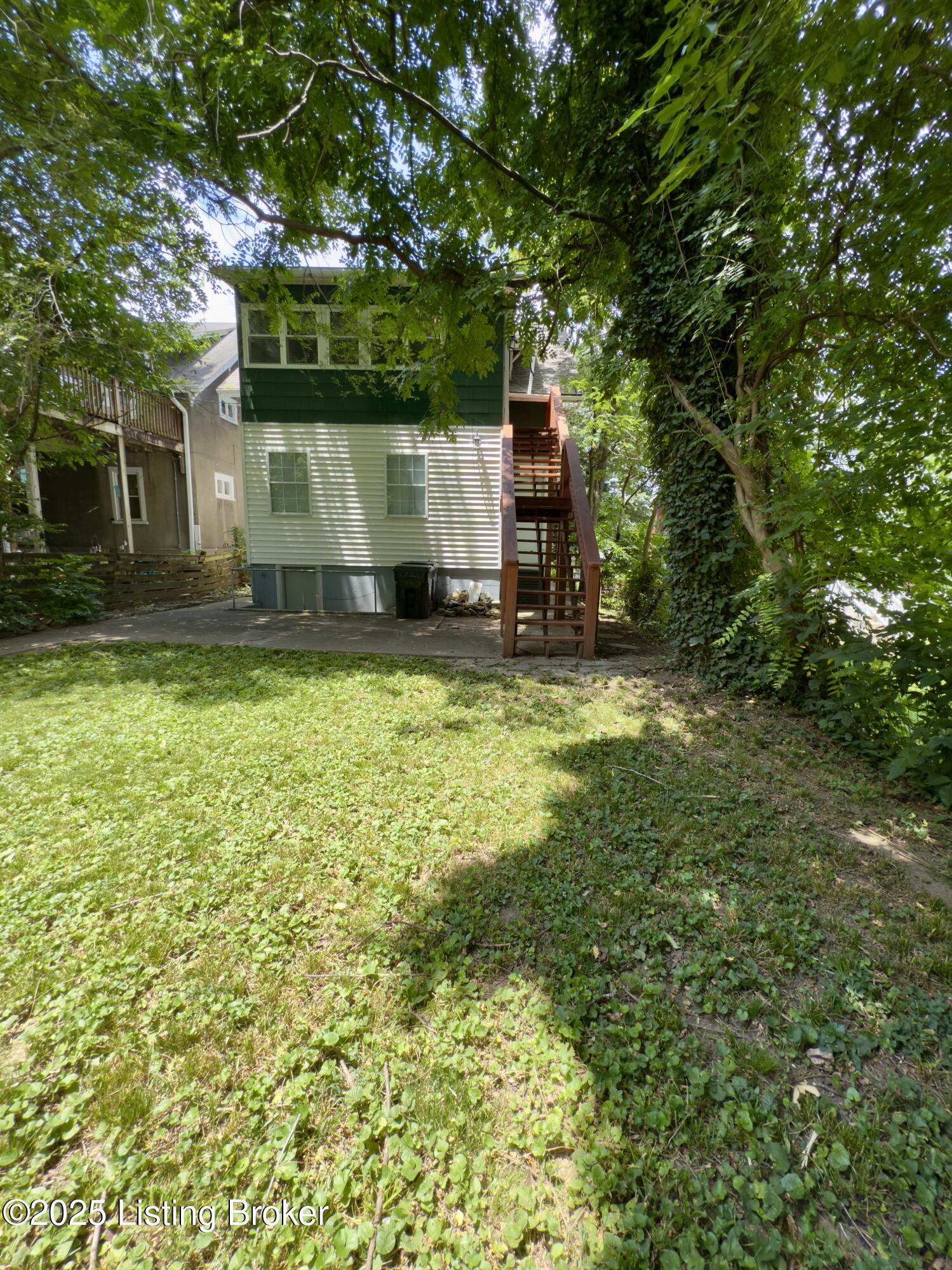 153 N Bellaire Ave Property Photo 45