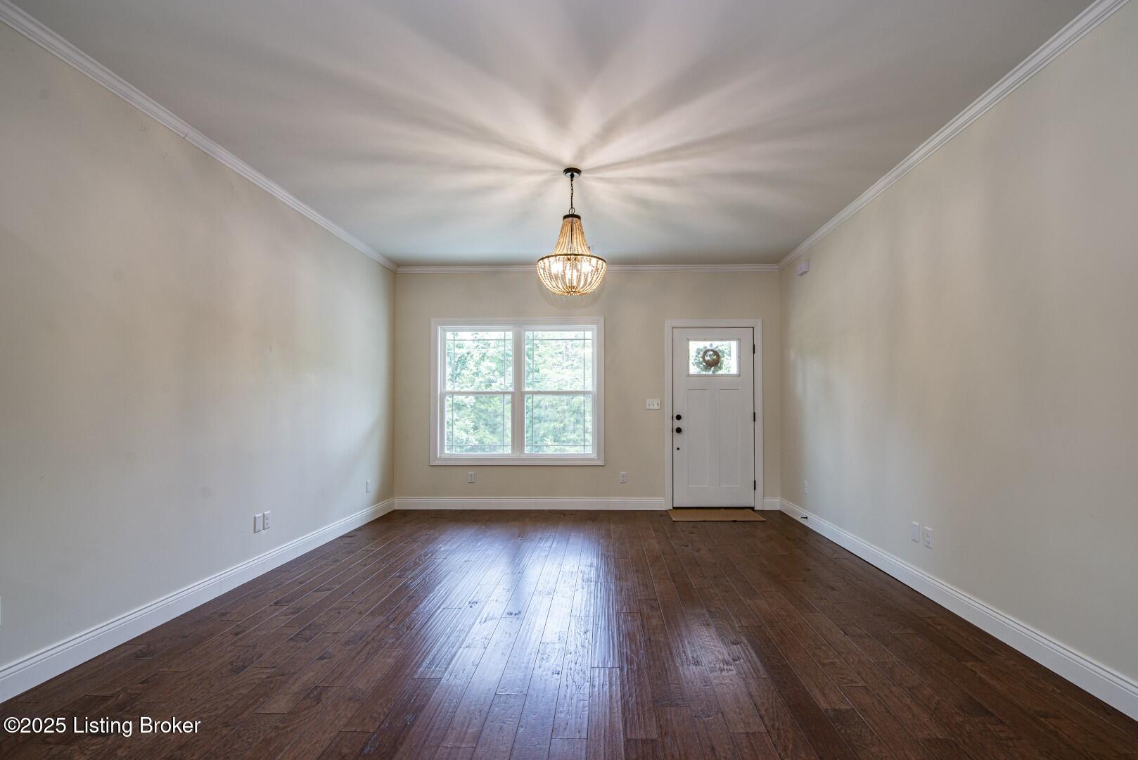 295 Piping Rock Rd Rd Property Photo 11