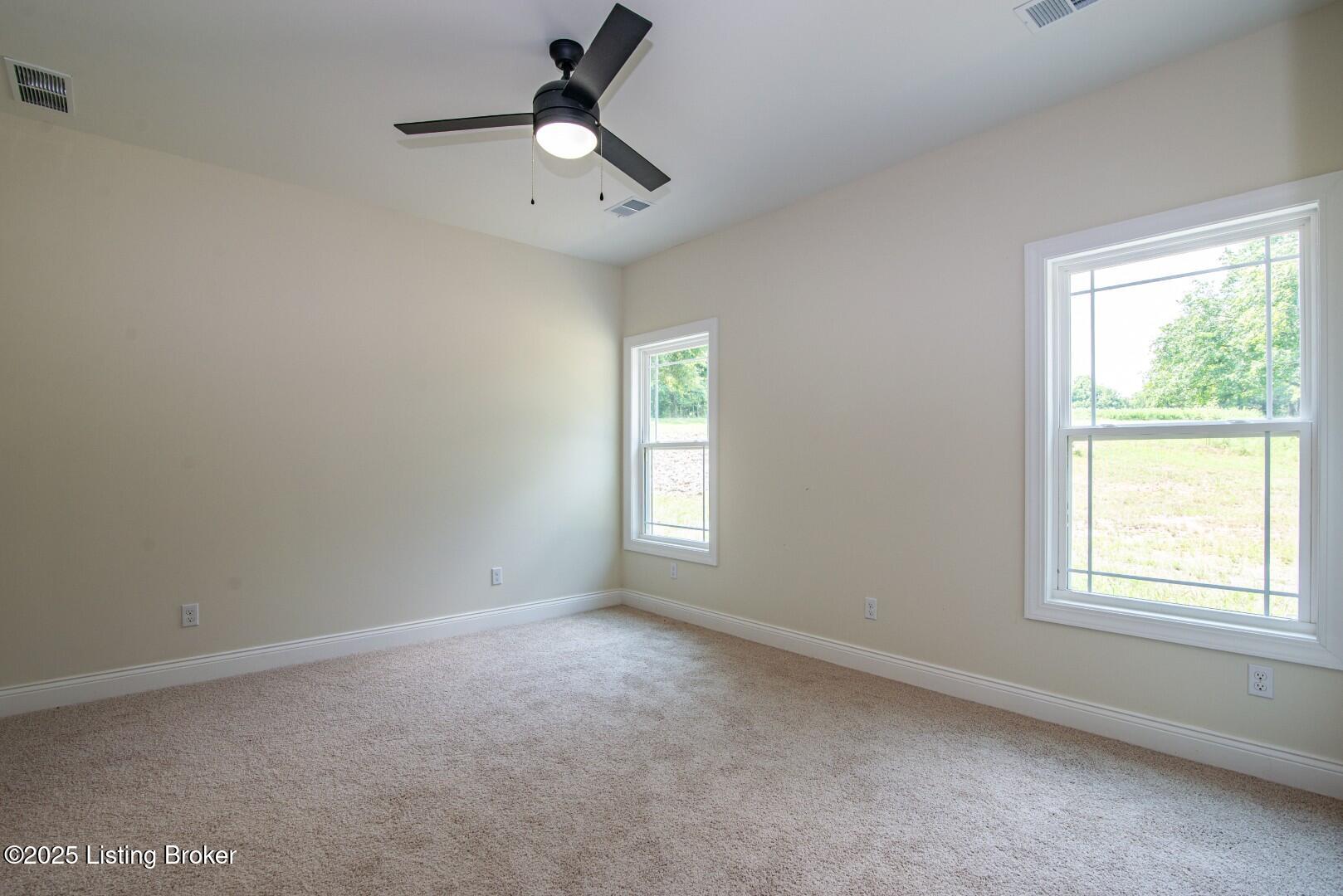 295 Piping Rock Rd Rd Property Photo 26