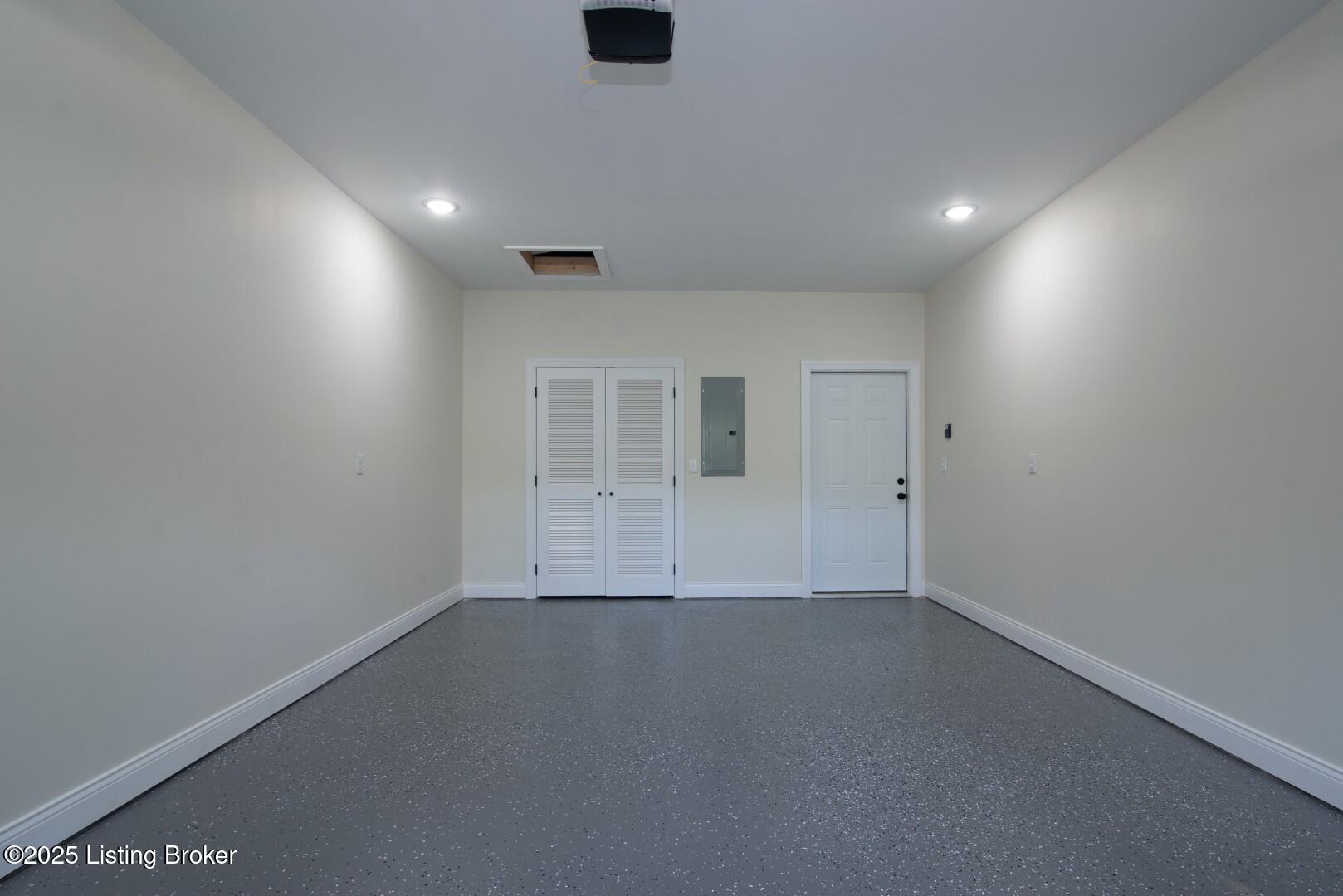 295 Piping Rock Rd Rd Property Photo 44