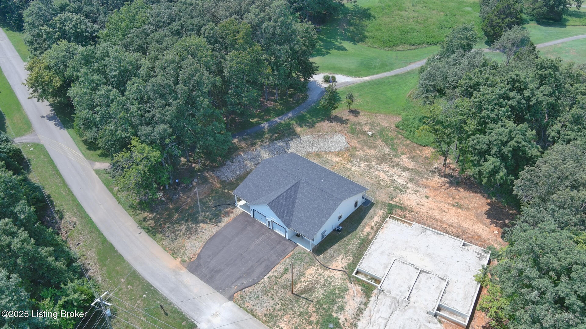 295 Piping Rock Rd Rd Property Photo 46