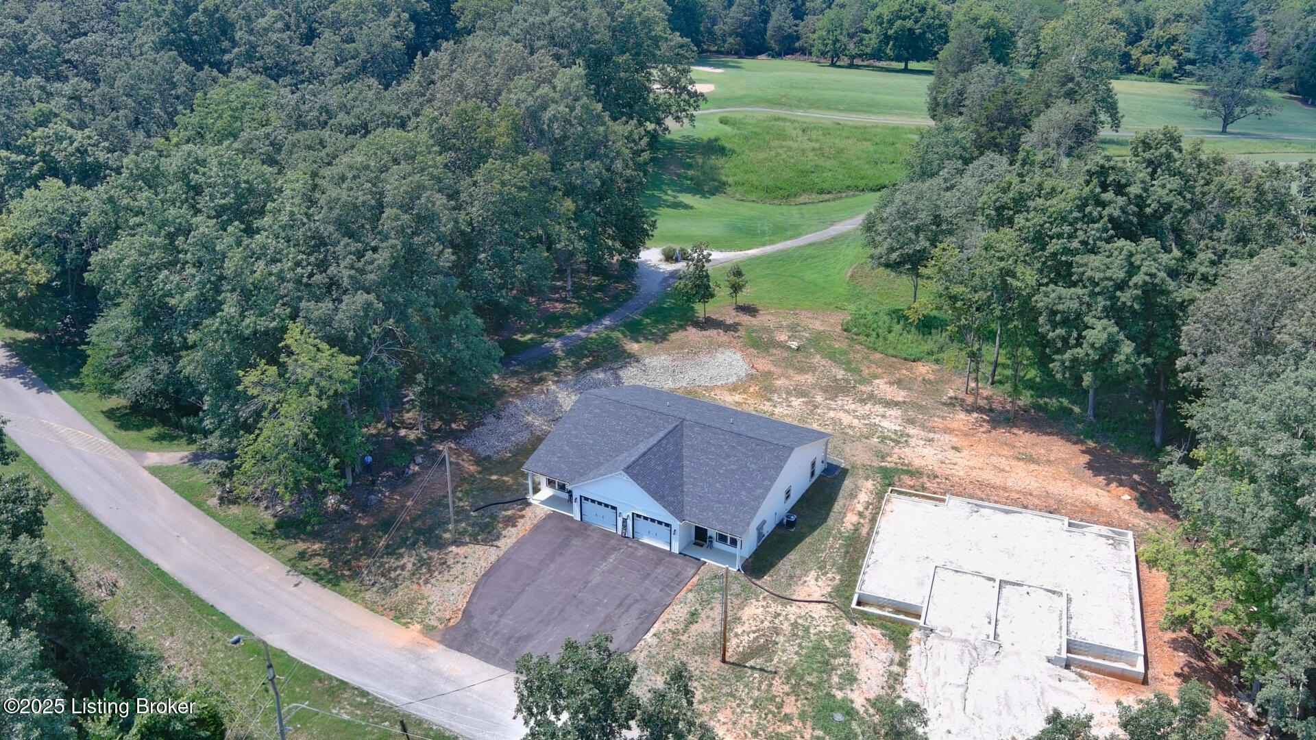 295 Piping Rock Rd Rd Property Photo 57