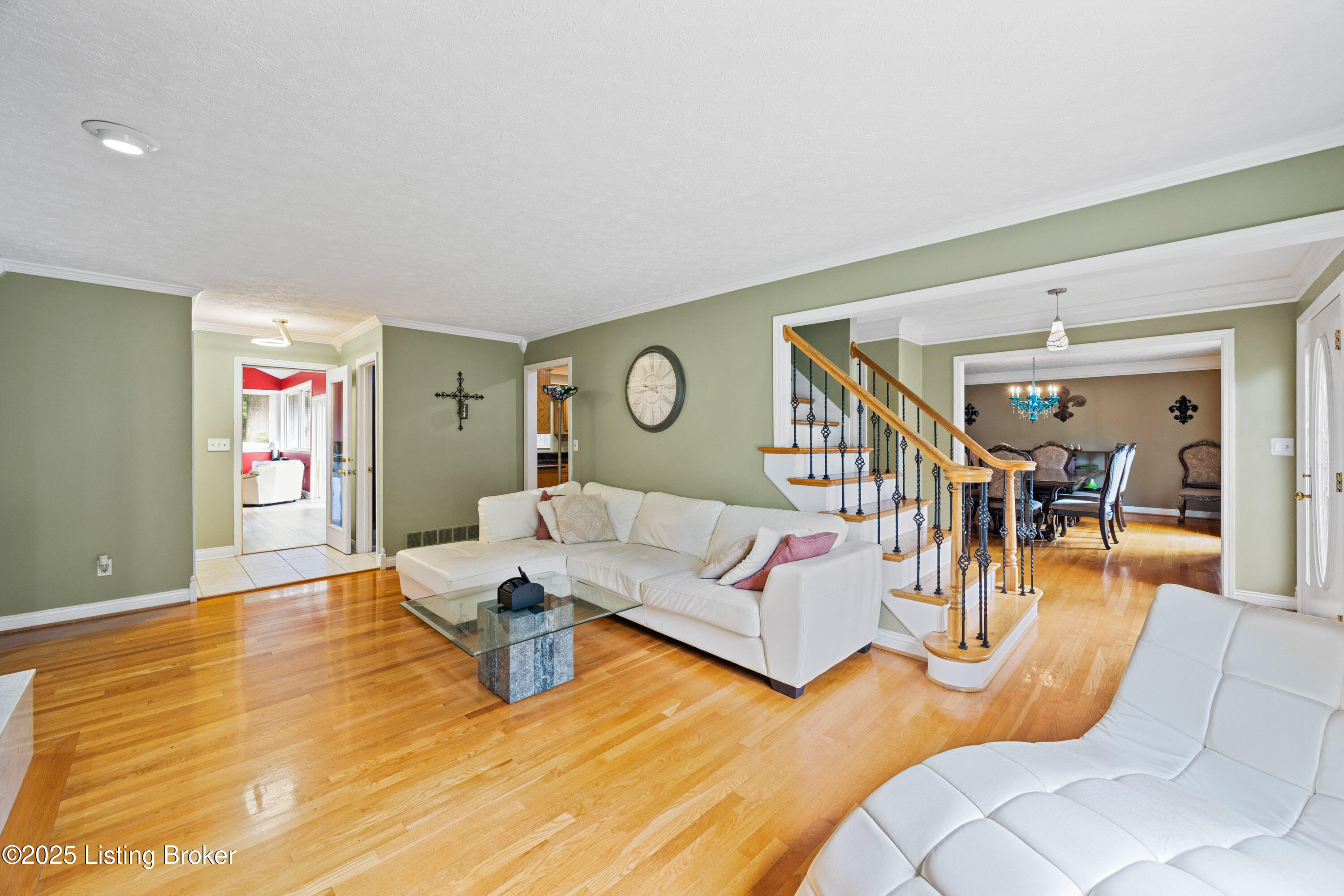 8111 Barbour Manor Dr Property Photo 8