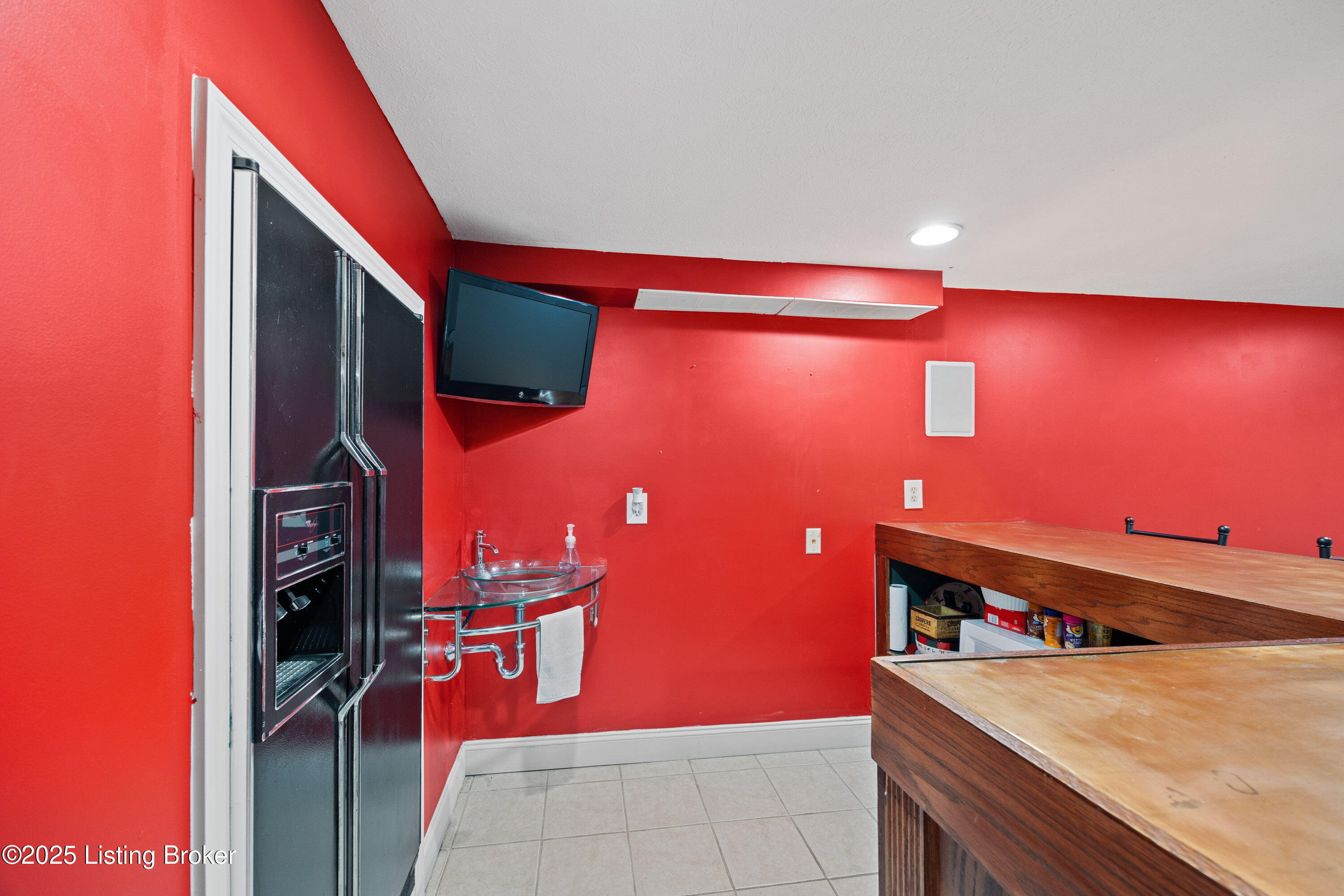 8111 Barbour Manor Dr Property Photo 34