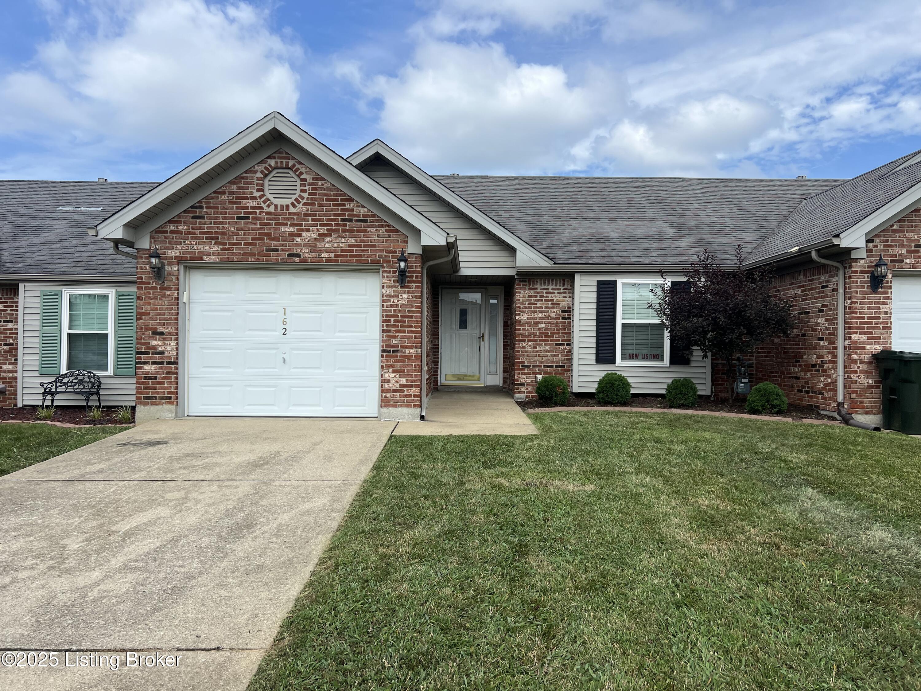 162 Bradford Pl Property Photo 1