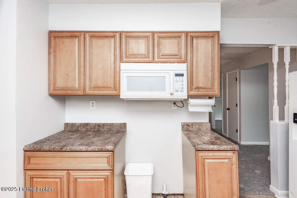 6404 Terry Rd Property Photo 6