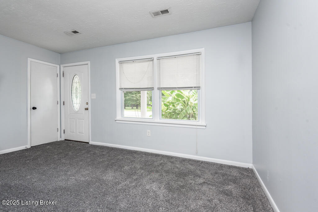 6404 Terry Rd Property Photo 21