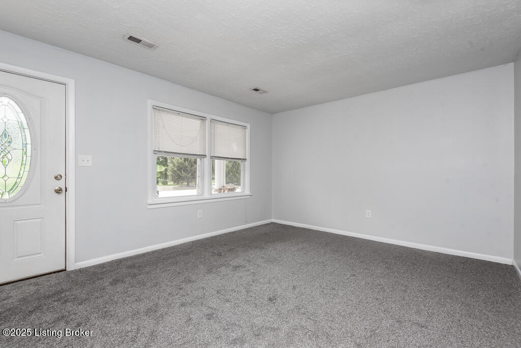 6404 Terry Rd Property Photo 24