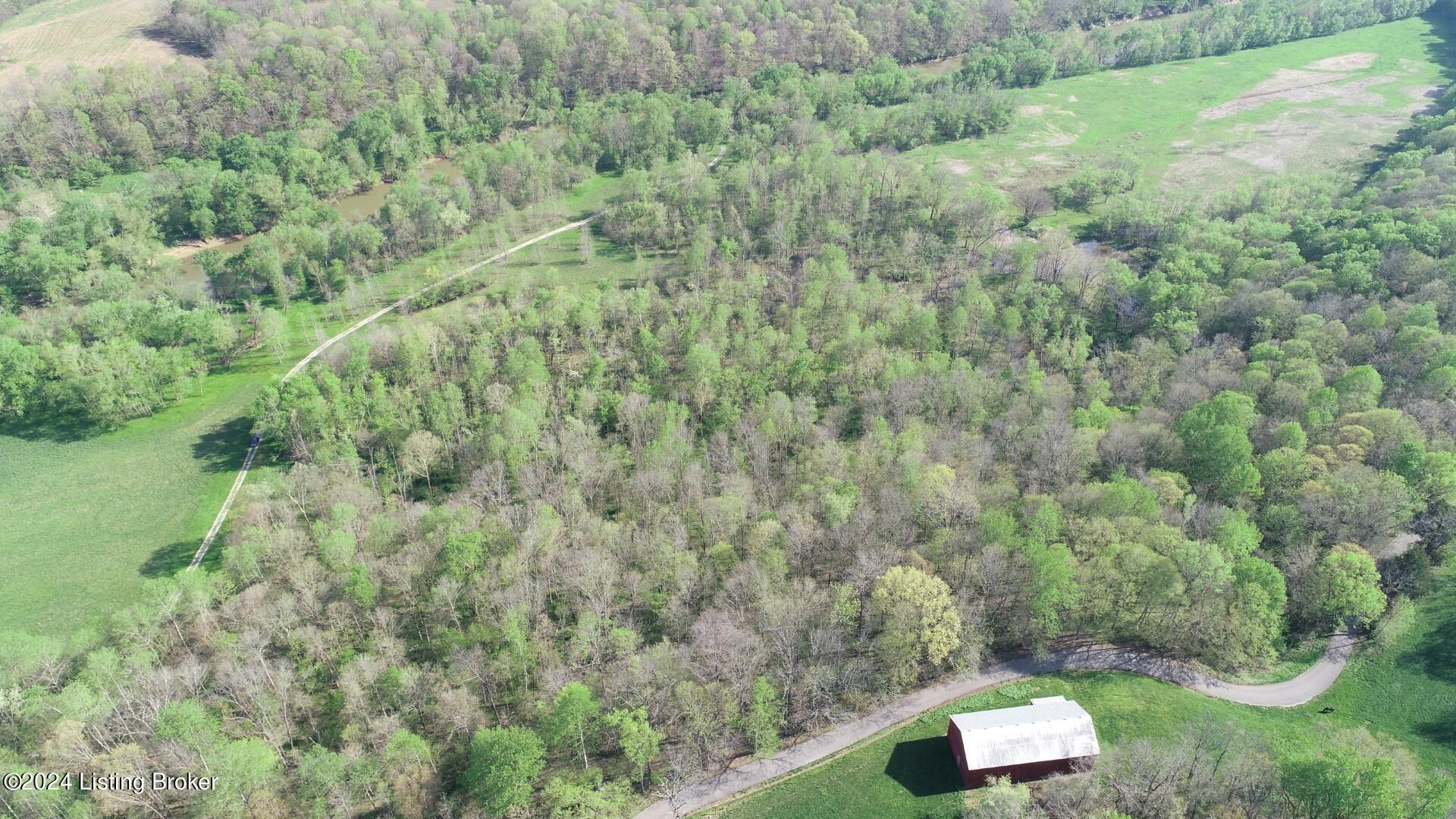 880 Round Bottom Rd Property Photo 8