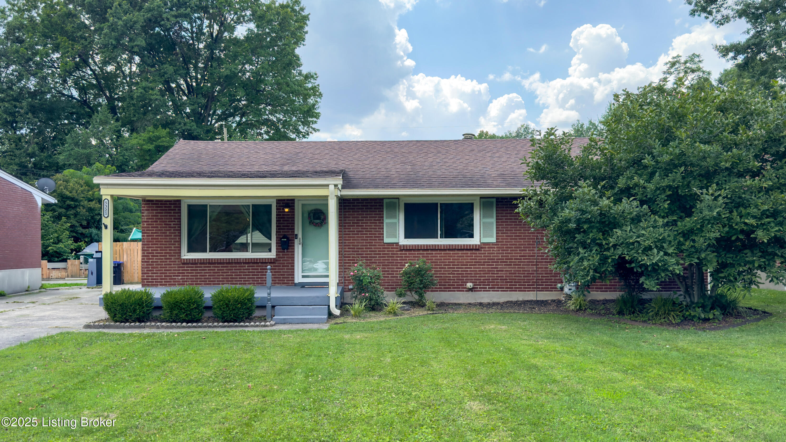 5321 Southdale Rd Property Photo 1