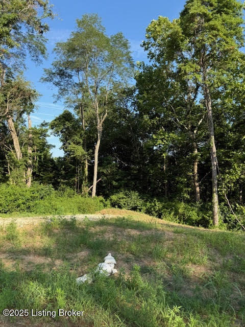 4914 Hardwood Forest Cir