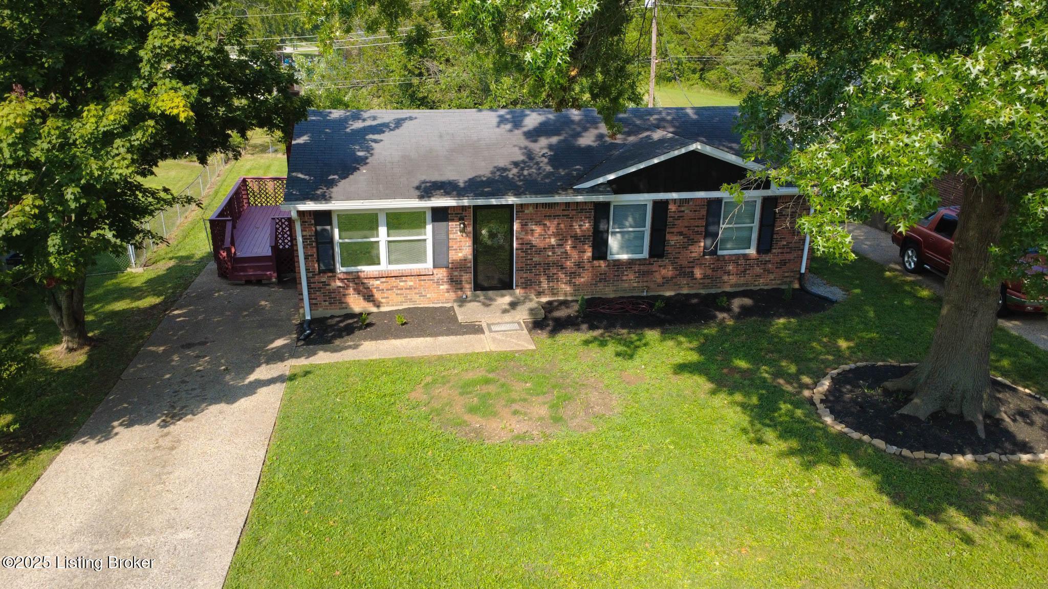 1307 Woodcreek Dr Property Photo 1