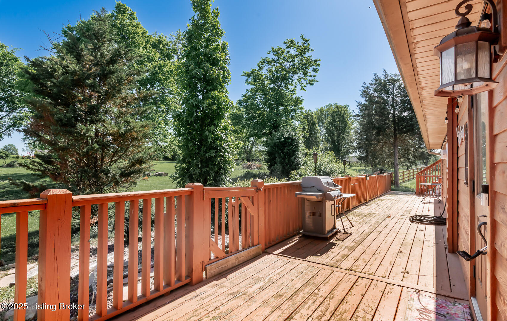 151 Pleasant Railway Property Photo 38