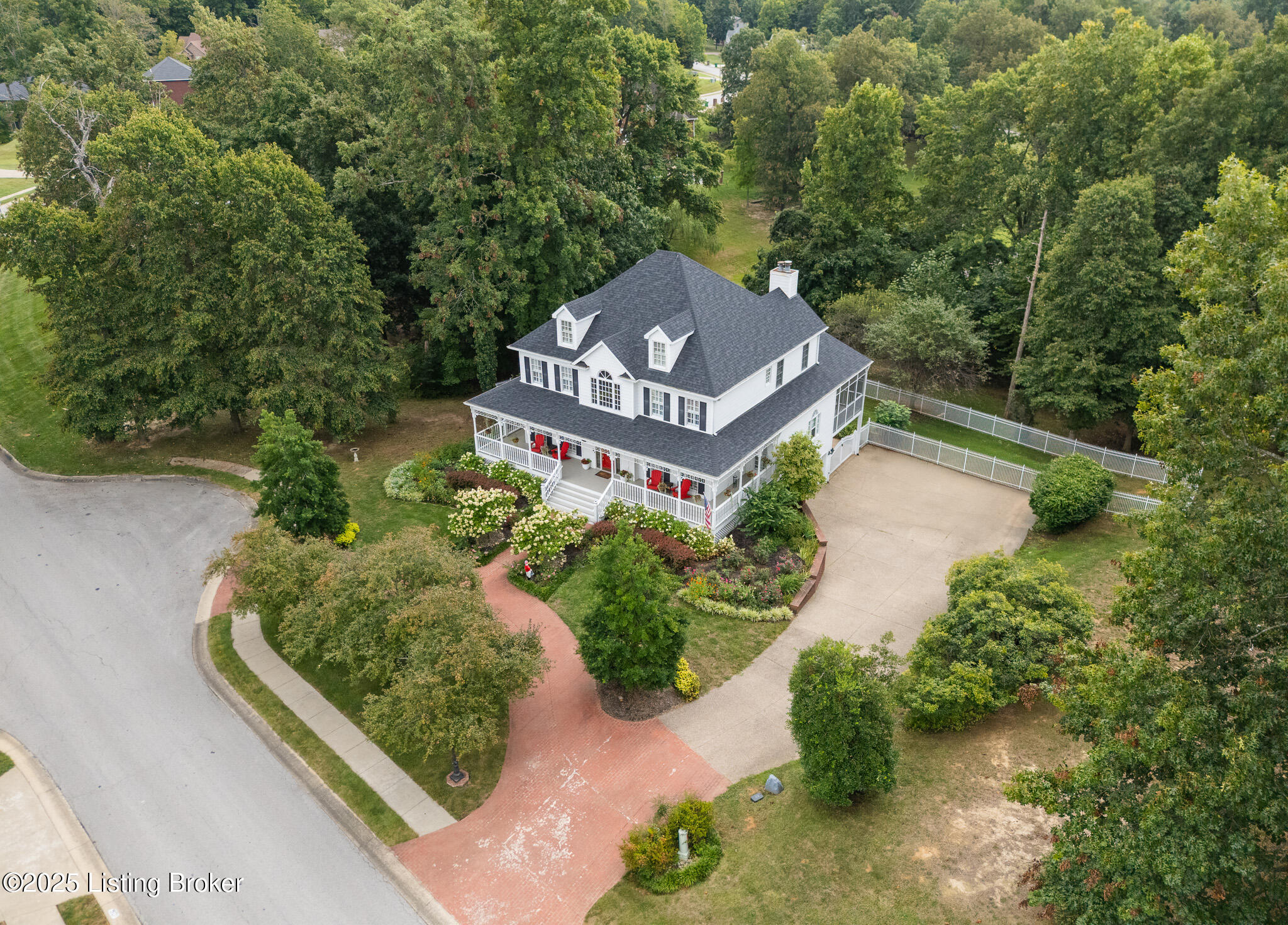 105 Anniston Way Property Photo 6
